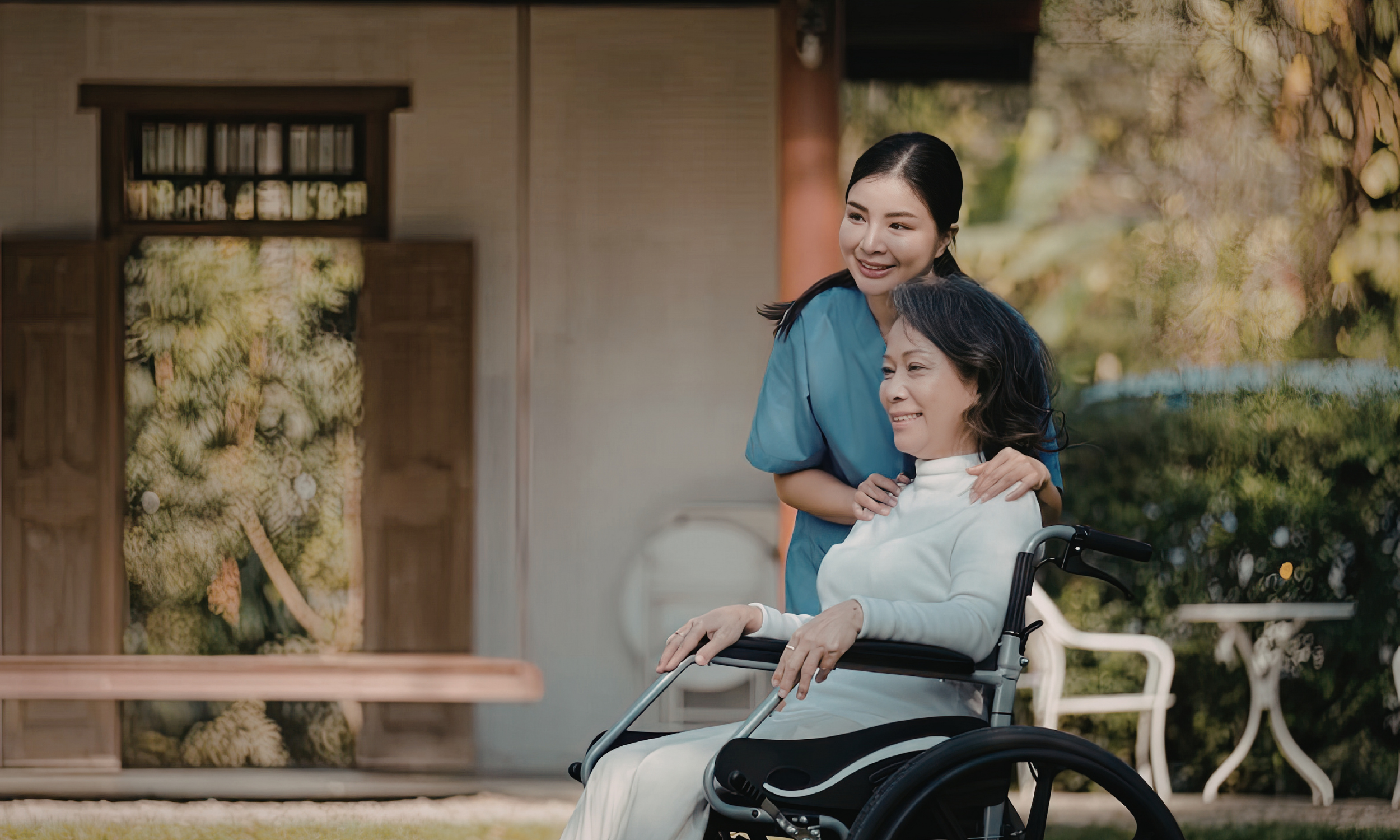 Why Companionship is Essential for Seniors