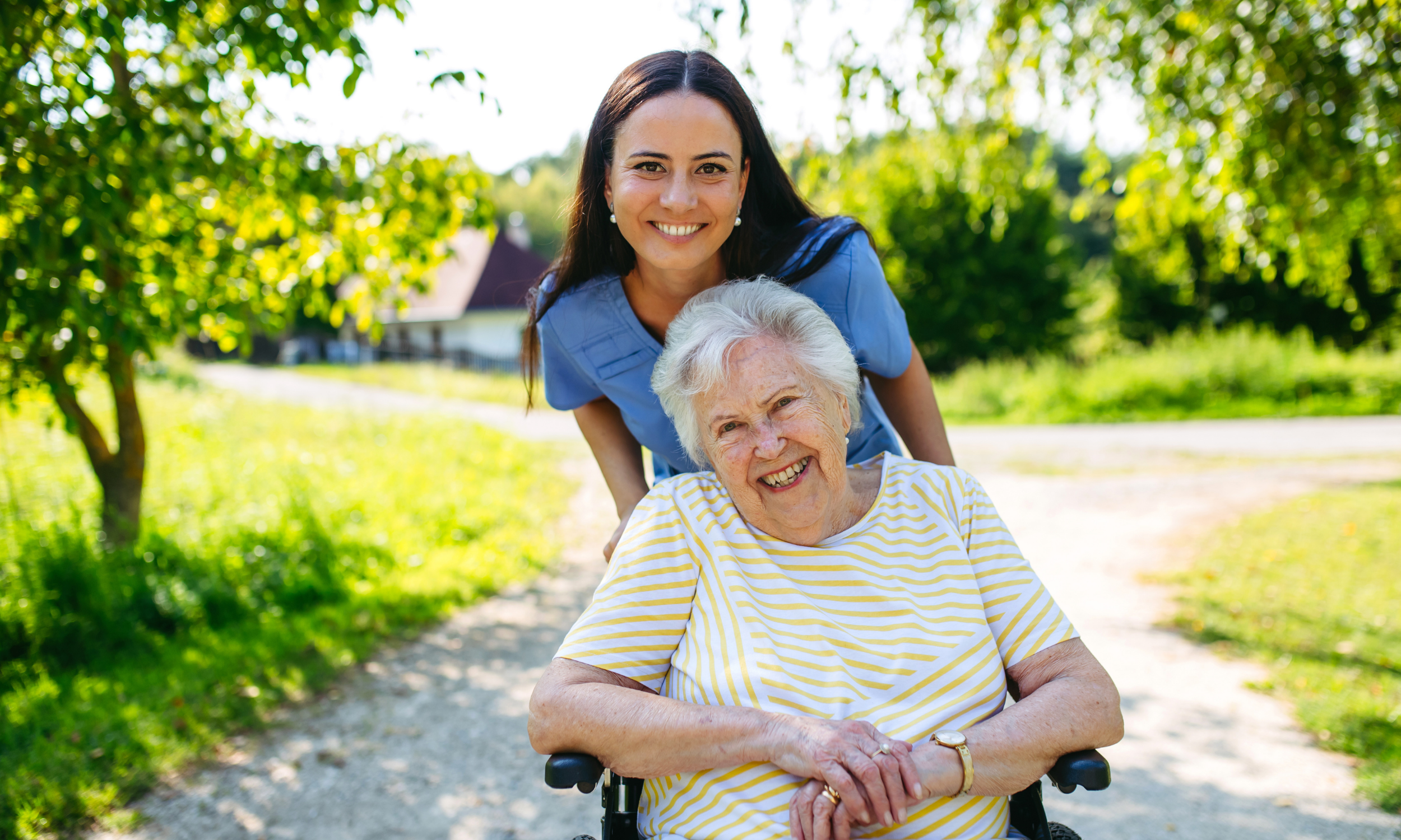Recognizing the Early Signs: When Is It Time for Home Care?