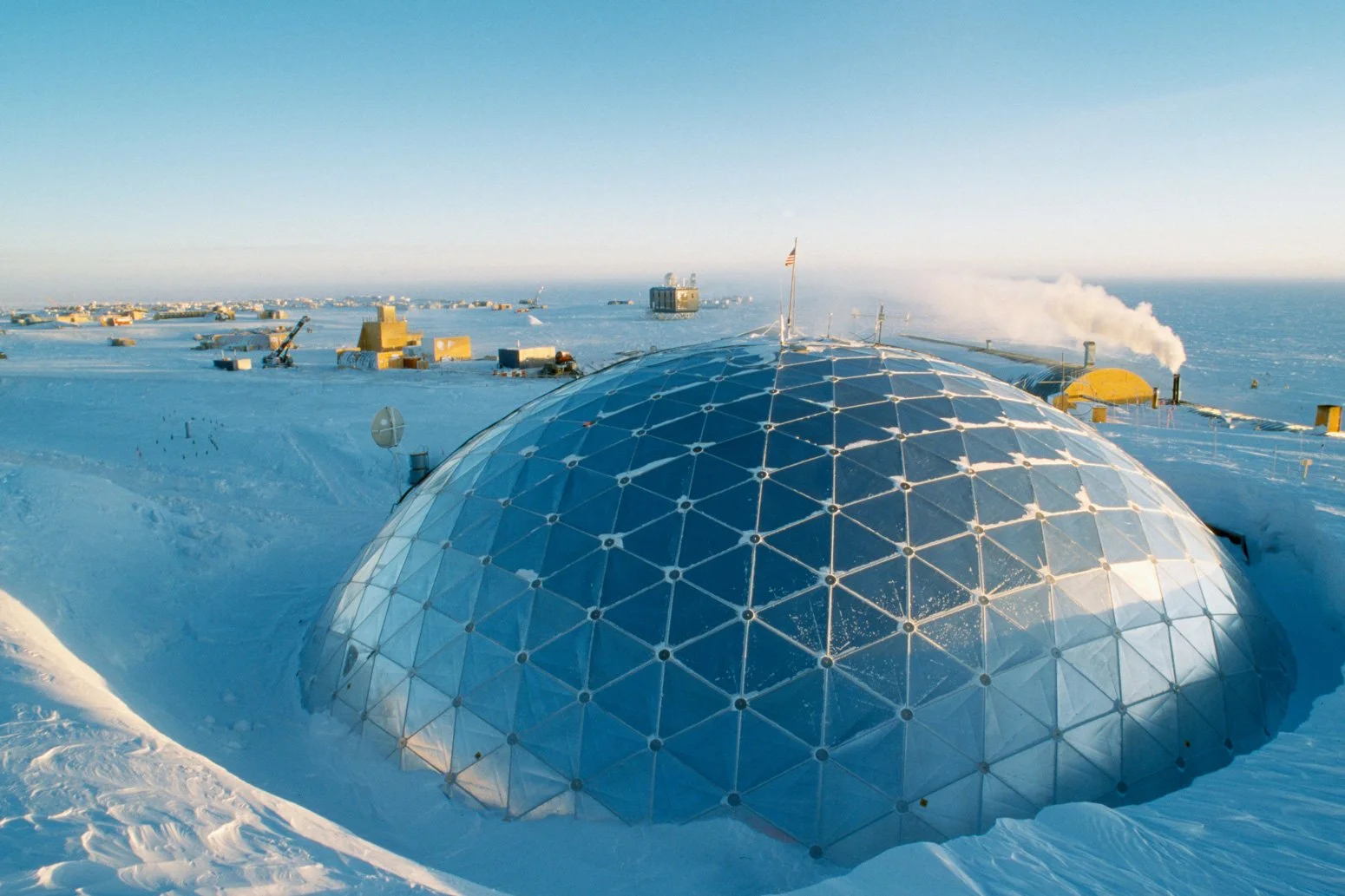 Amundsen-Scott-South-Pole-Station.jpg