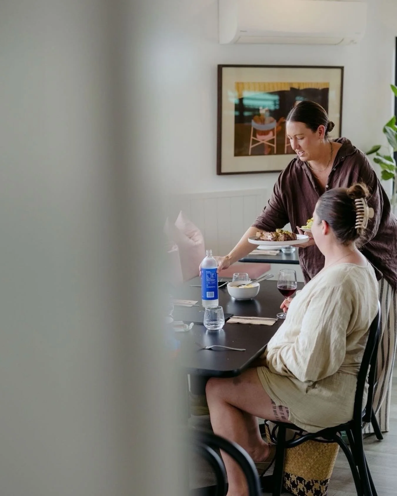 A little heads up&hellip;
⠀⠀⠀⠀⠀⠀⠀⠀⠀
Saturday 31st will be our last lunch service for now. 
⠀⠀⠀⠀⠀⠀⠀⠀⠀
But don&rsquo;t be too sad - we&rsquo;ll be opening earlier from 5pm, Wednesday to Thursday, every week, so there&rsquo;s still plenty of time to com