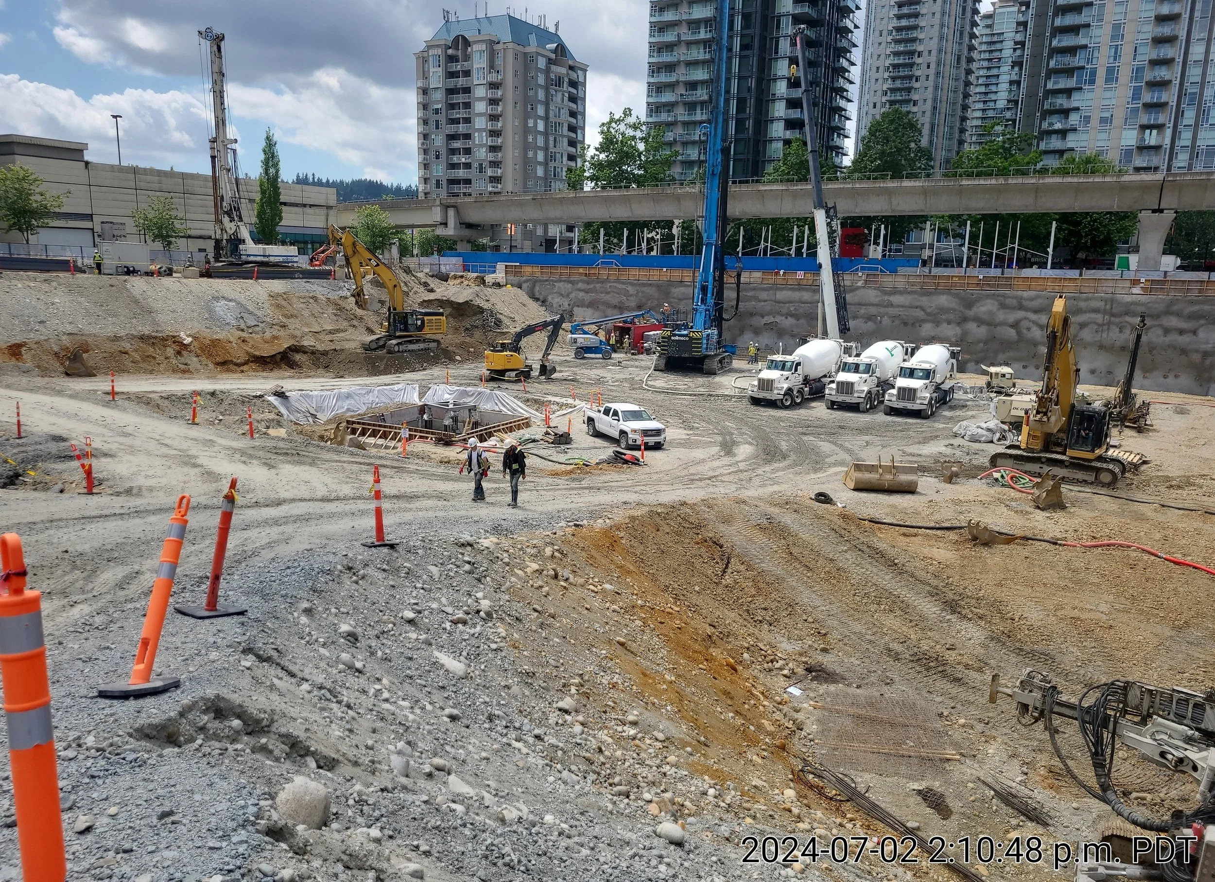 Pine & Glen by  New-Firmus Contracting BC Inc.