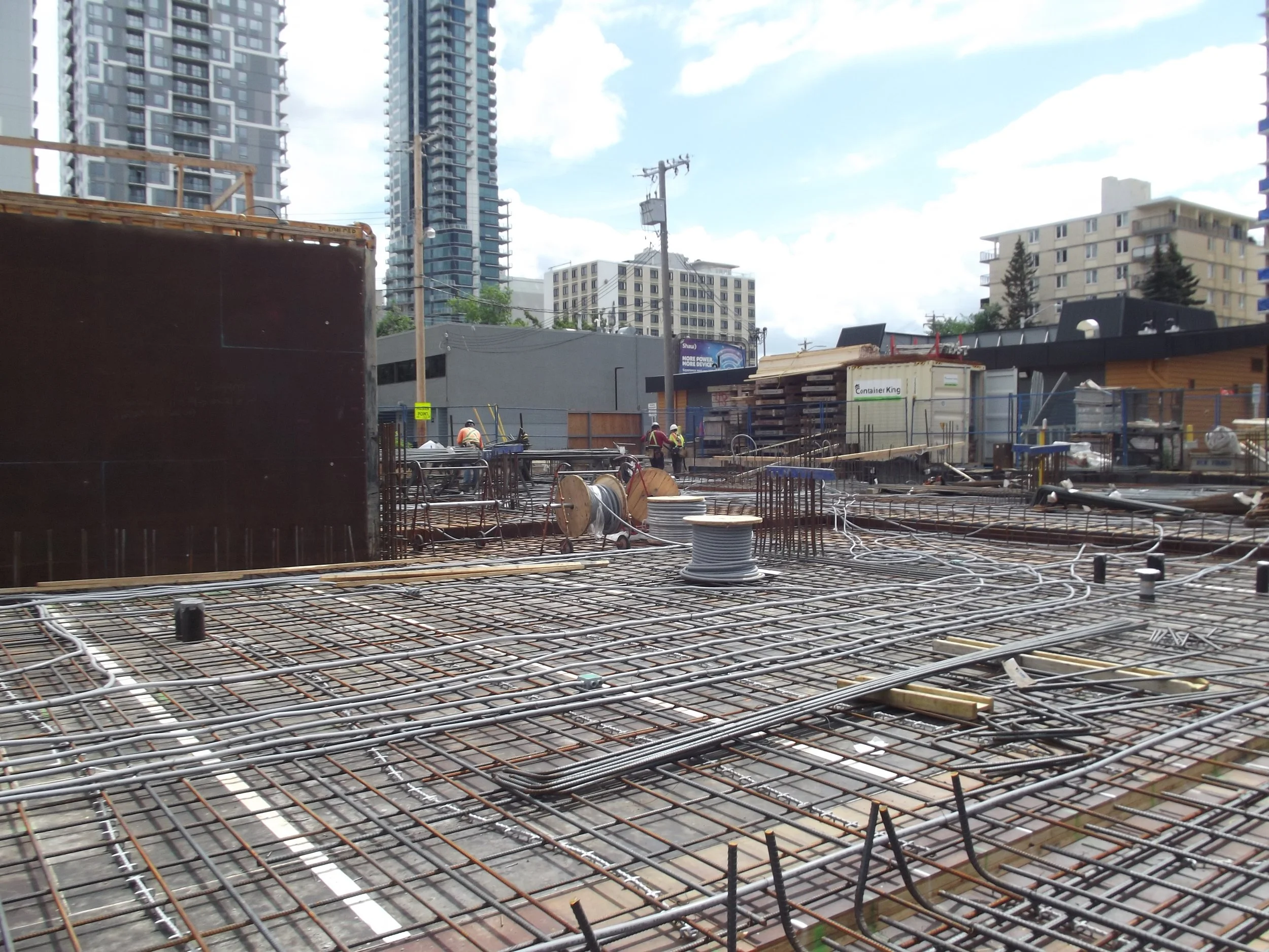 The Hat @ Oliver - Edmonton by New-Firmus Inc.