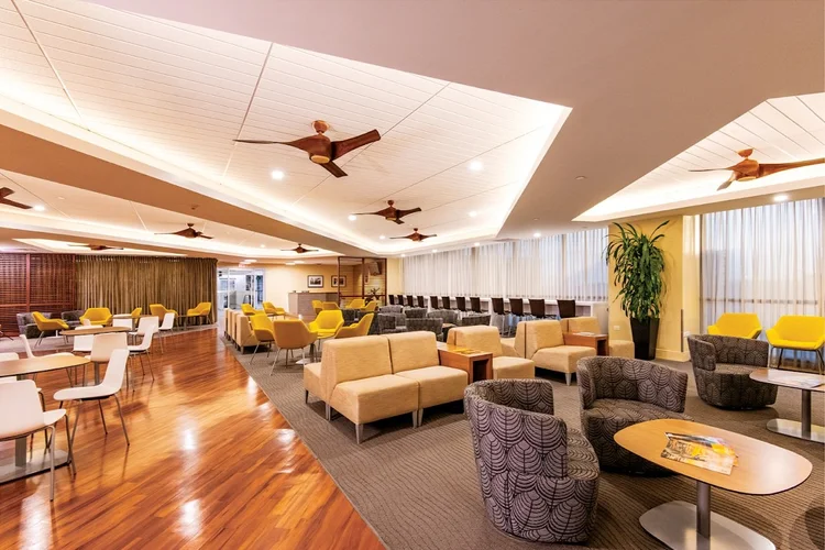 Hawaiian Airlines Plumeria Lounge at HNL