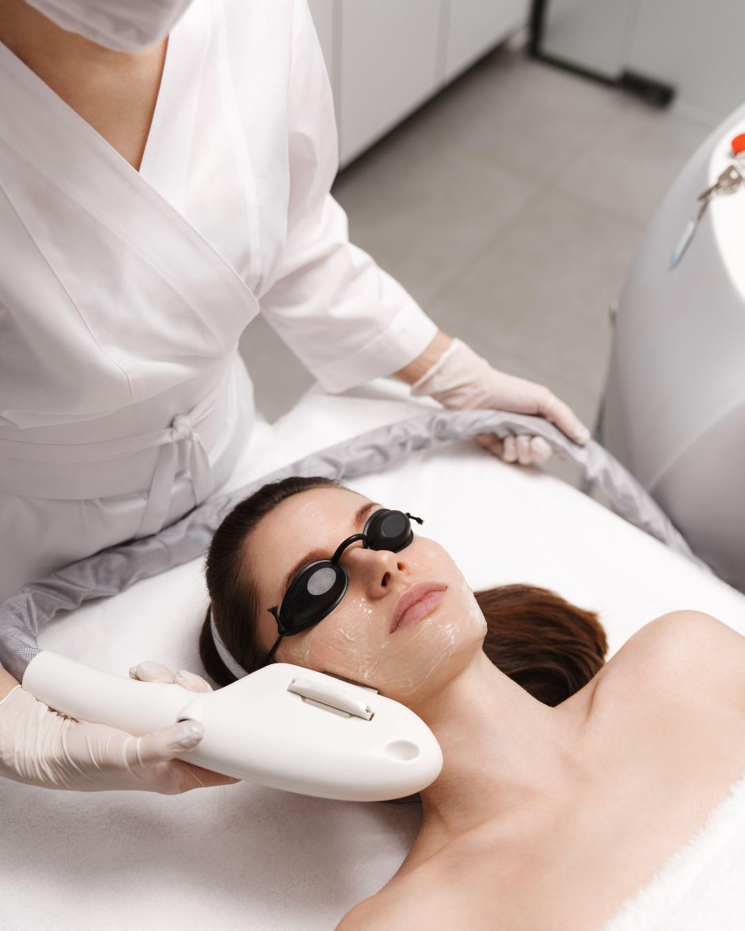 Laser Treatments ➤