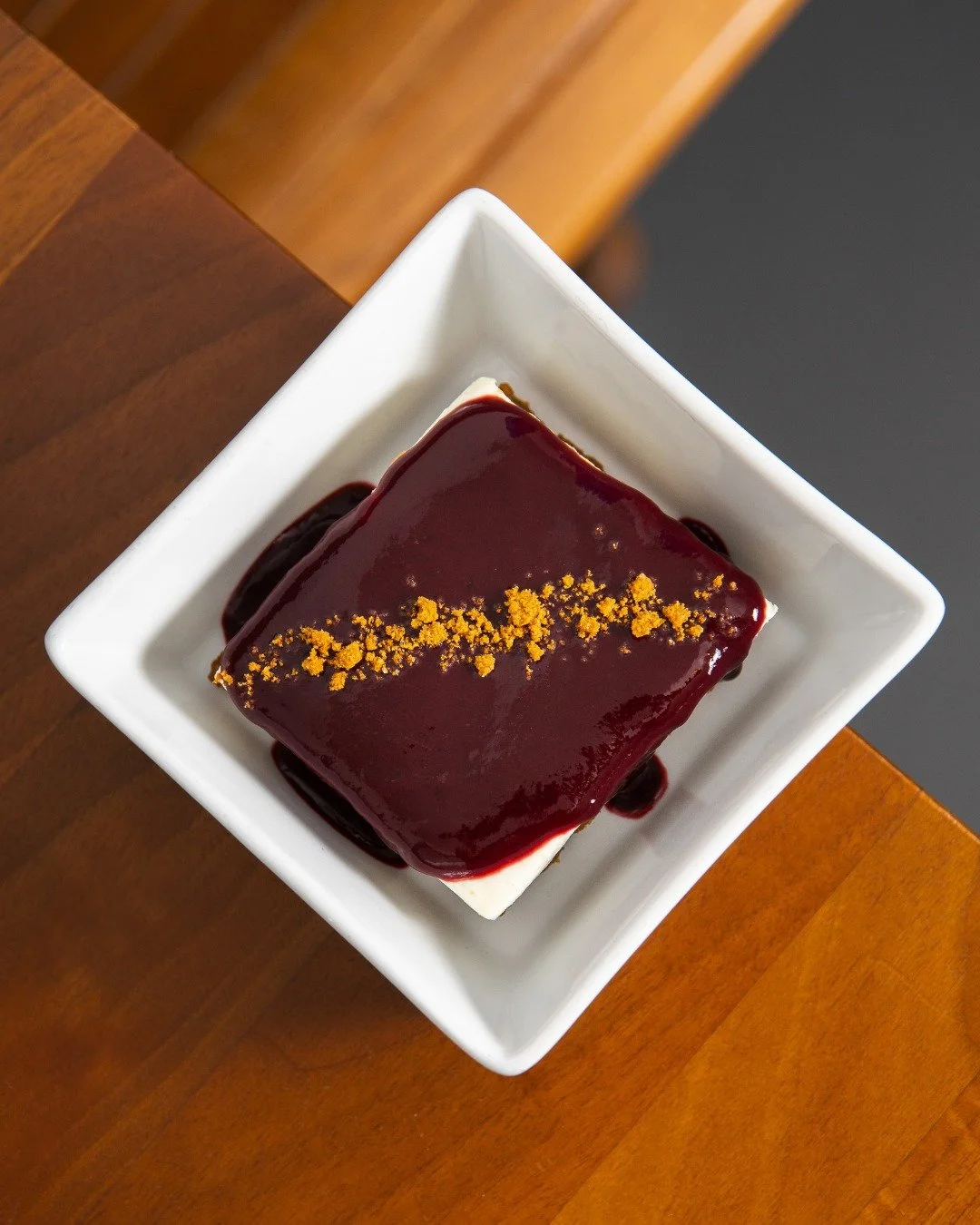 Cr&eacute;meux, fondant, et terriblement gourmand...
Notre cheesecake signature vous attend, tous les jours au Caf&eacute; des Bains !

#CafeDesBains #CheesecakeLovers #PauseGourmande