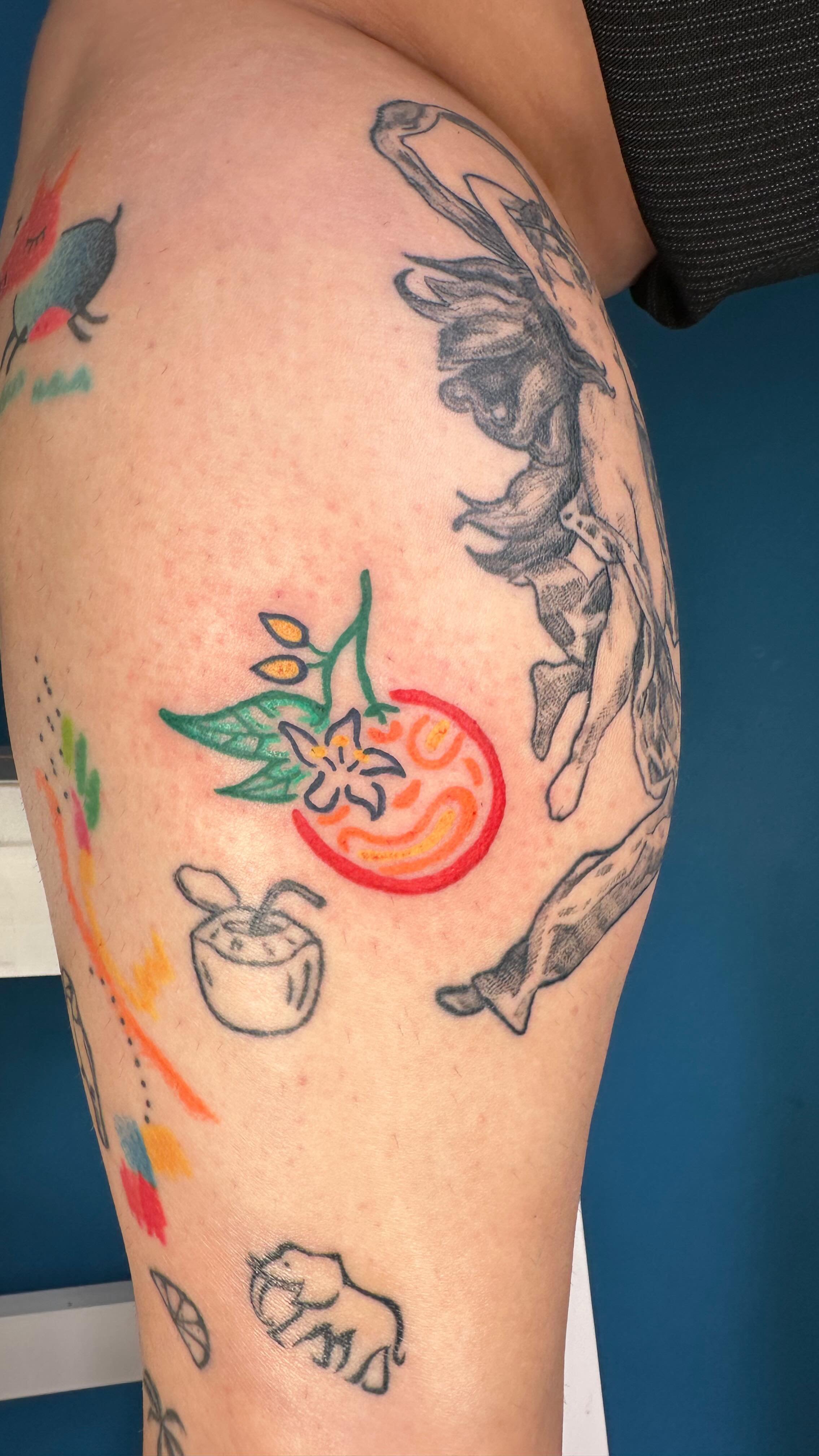 π Little orange from our flash day supporting @hibrfalastin ! ππ€
Huge thanks to everyone who came to @baby___berlin , got tattooed, and helped us donate to a vital cause!! It was so special seeing the community come together πβ¨ magic day with yo