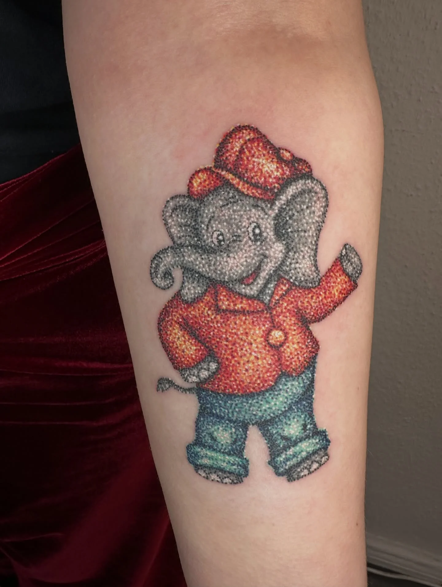 There&rsquo;s just something about childhood comforts that hit different ❤️

This client wanted to make a glittering memory of one of her favorite characters, Benjamin Bl&uuml;mchen. She grew up listening to his stories, and now, as an adult, she put