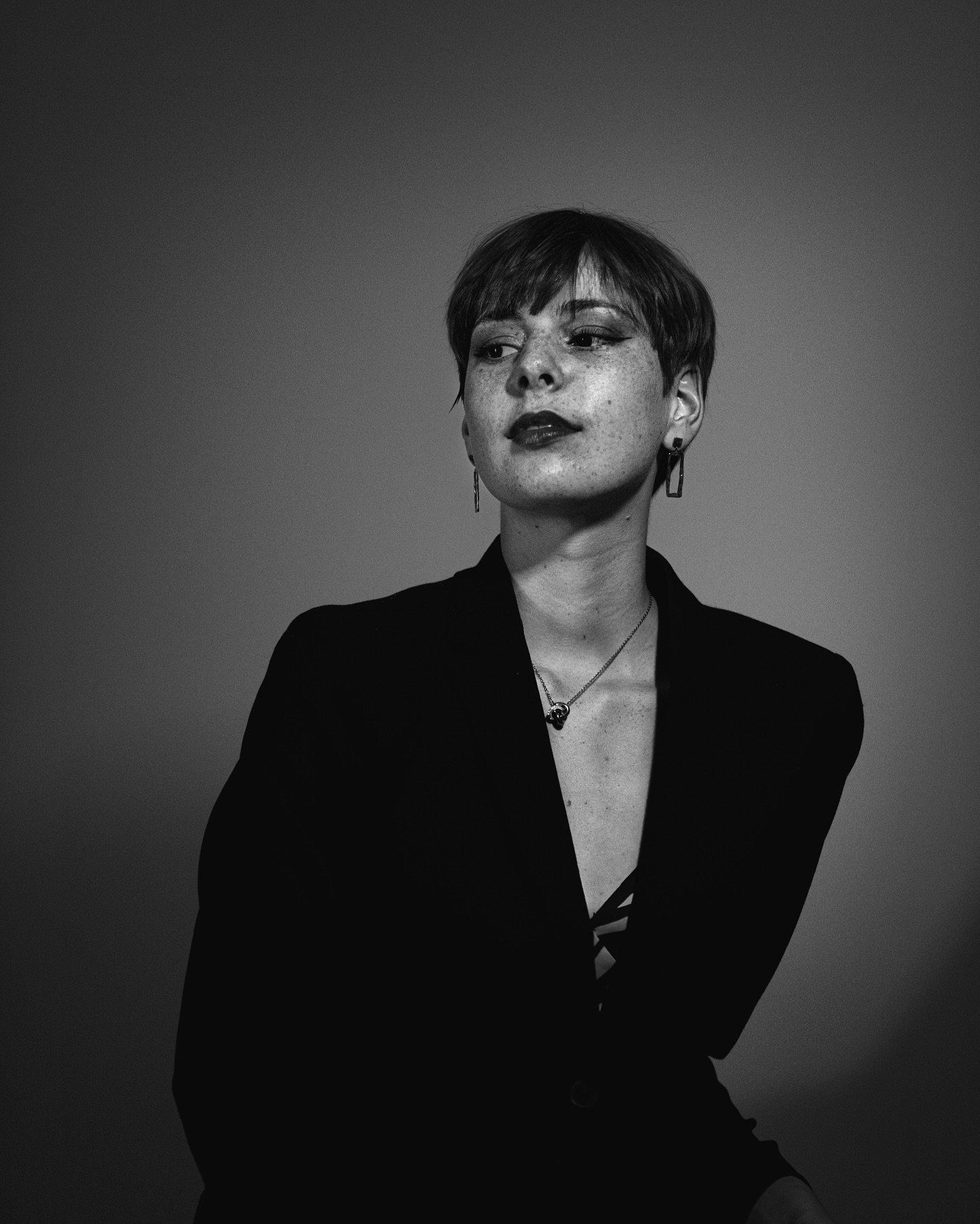 ÉLÉGANCE
Modèle : @anaisamty
•
•
•
•
•
#Sony #Alpha #A7 #A7R #A7RII #Shoot #Shooting #Photograpy #Photographie #Photoshoot #Portraitphoto #Photoshooting #Shootingphoto #Portraitphotography #Portrait