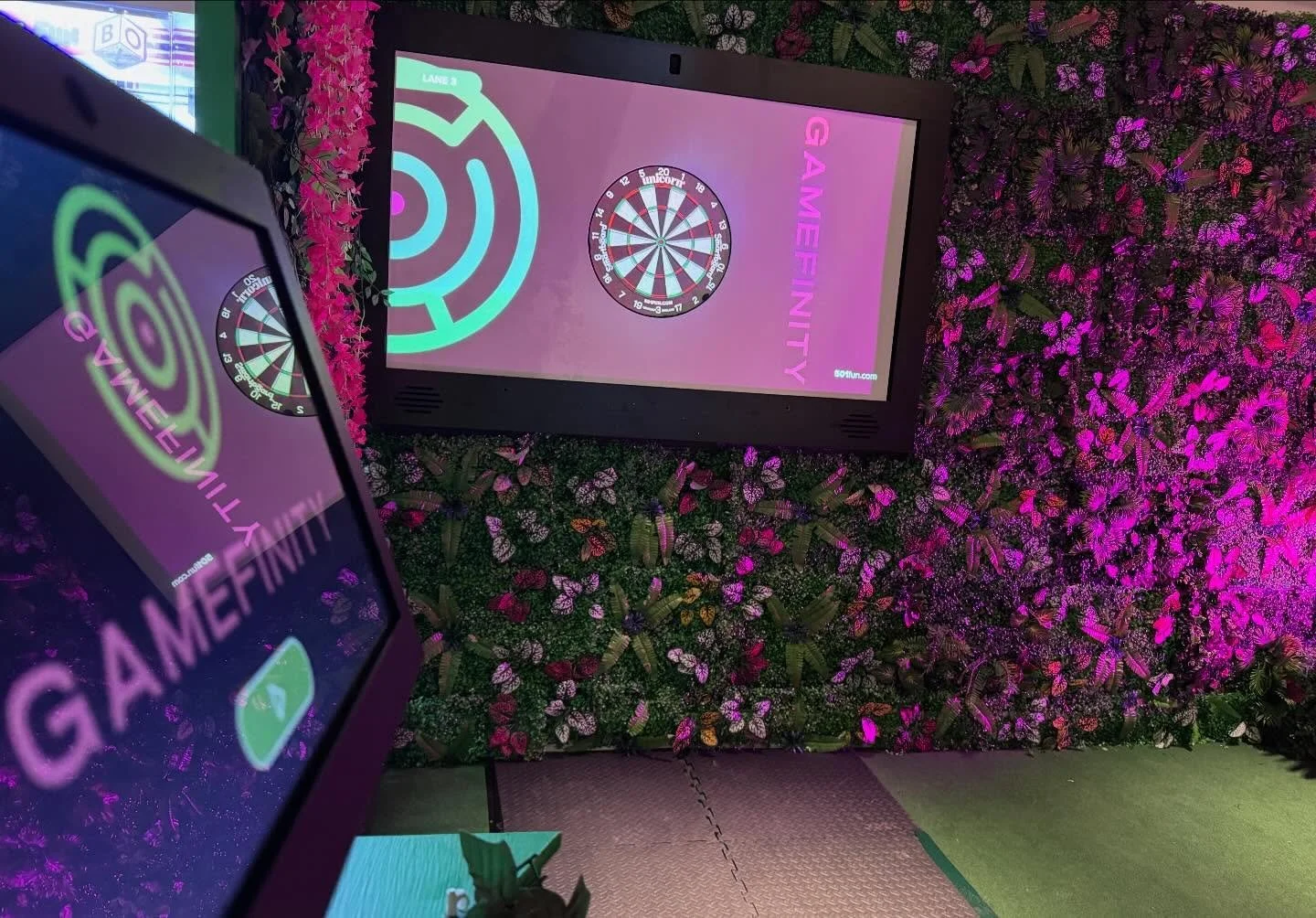 AR DARTS 🎯

Throw real darts at a real board! 
Smart tech tracks every shot, auto-scores in real time, and beams digital targets, scoreboards, and effects straight onto the board.

Choose from action-packed games like Killer, Robin Hood, Blockbuster