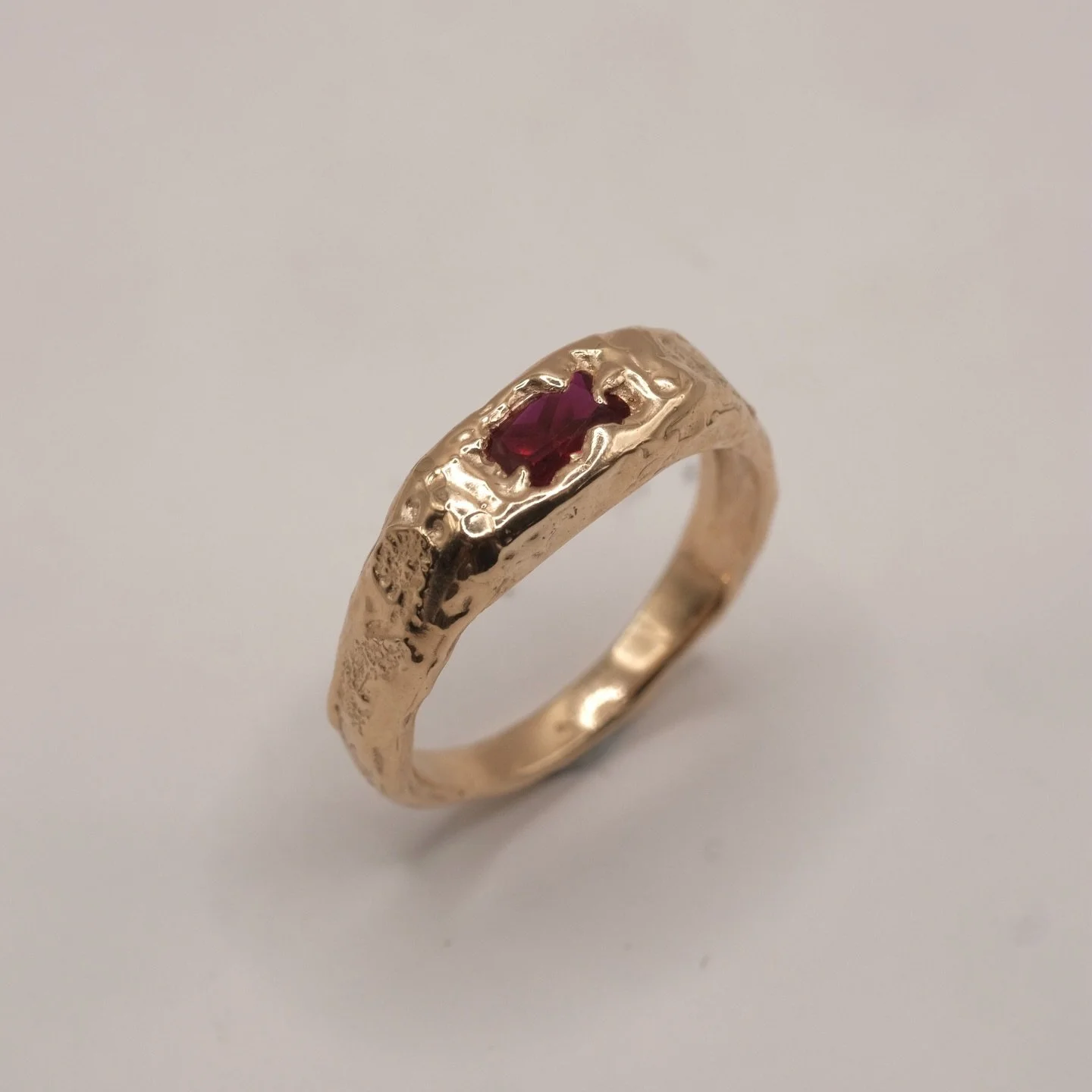 Such a special custom to make - 9k molten yellow gold with red ruby &hearts;️

Thank you for the vision @katjamssng @kiiifff