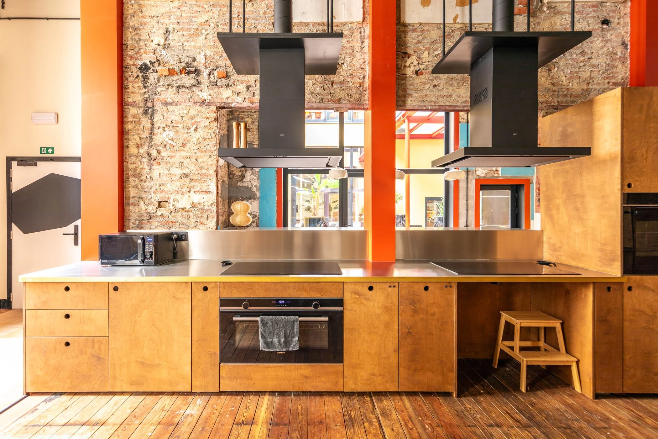cohabs-house-passagedunord19-20243-coliving-brussels-unit_2-shared-kitchen-openkitchen.jpg