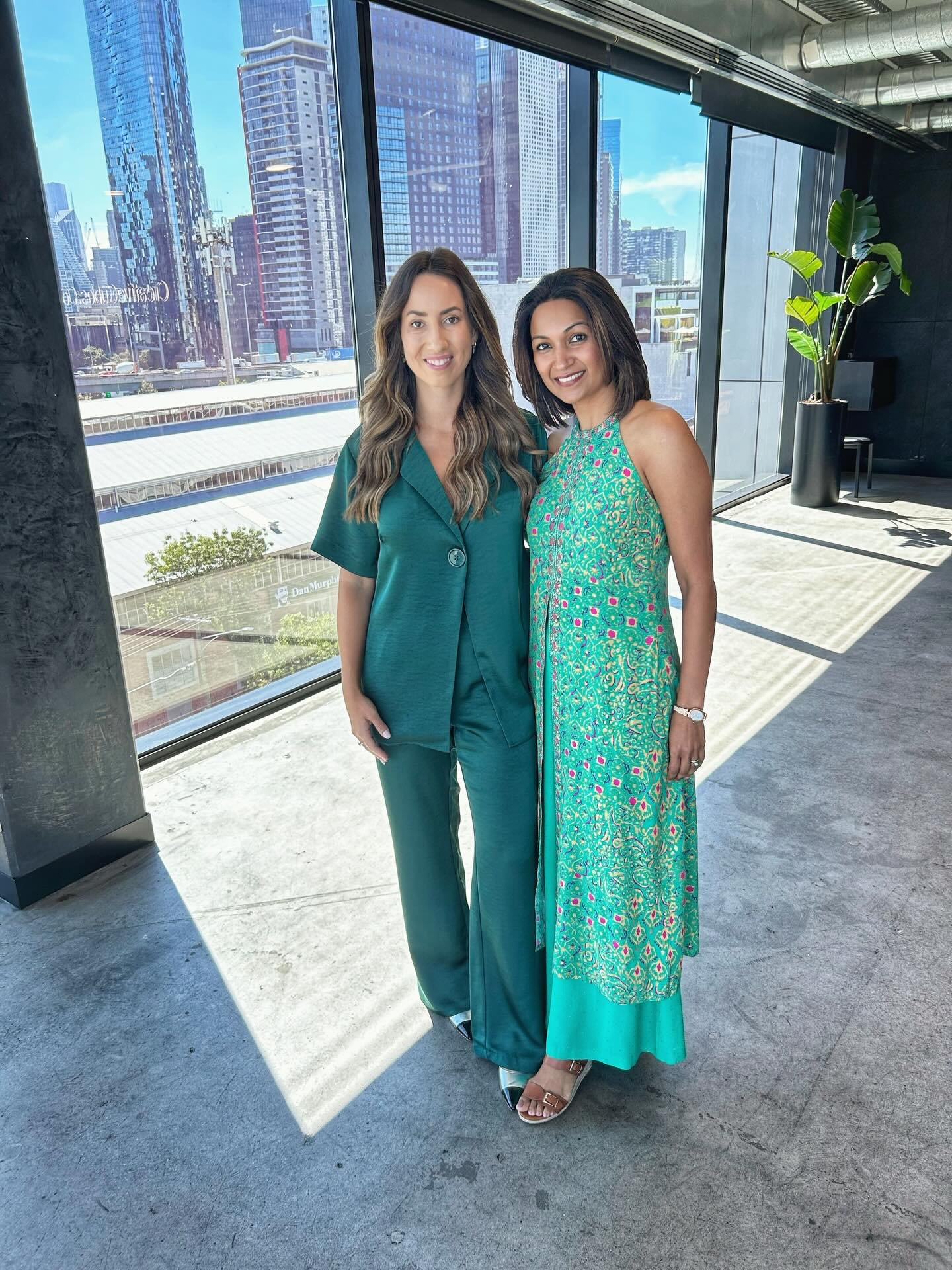 A brekkie catch up that felt&hellip; soul nourishing 💖

Not because anything big or extraordinary happened&hellip;
but because of how it felt to be in it.

Peaceful.
Free flowing.
Raw and real.

Tears, laughter&hellip; celebrating and honouring each