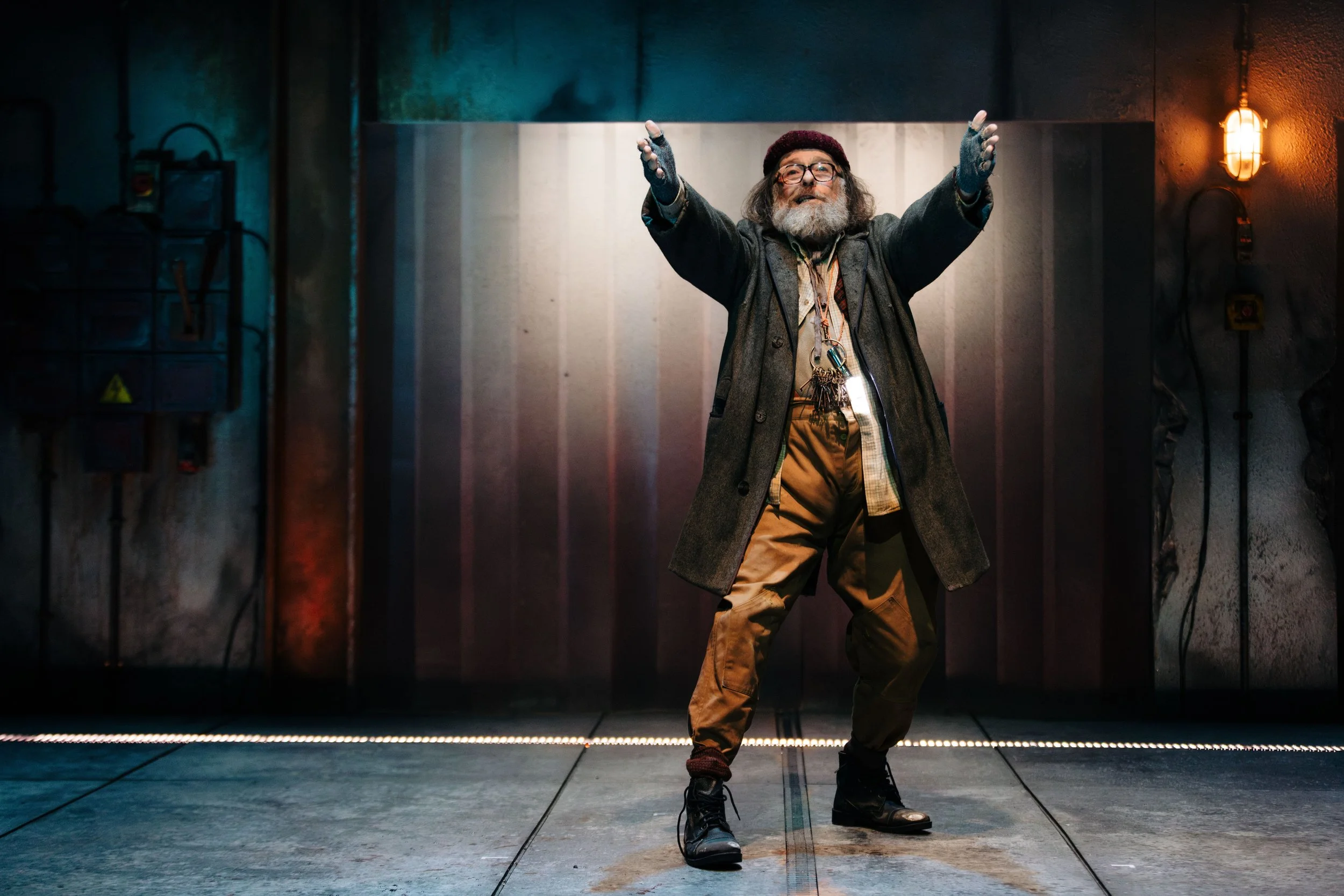 Hull Truck - Macbeth-136.jpg