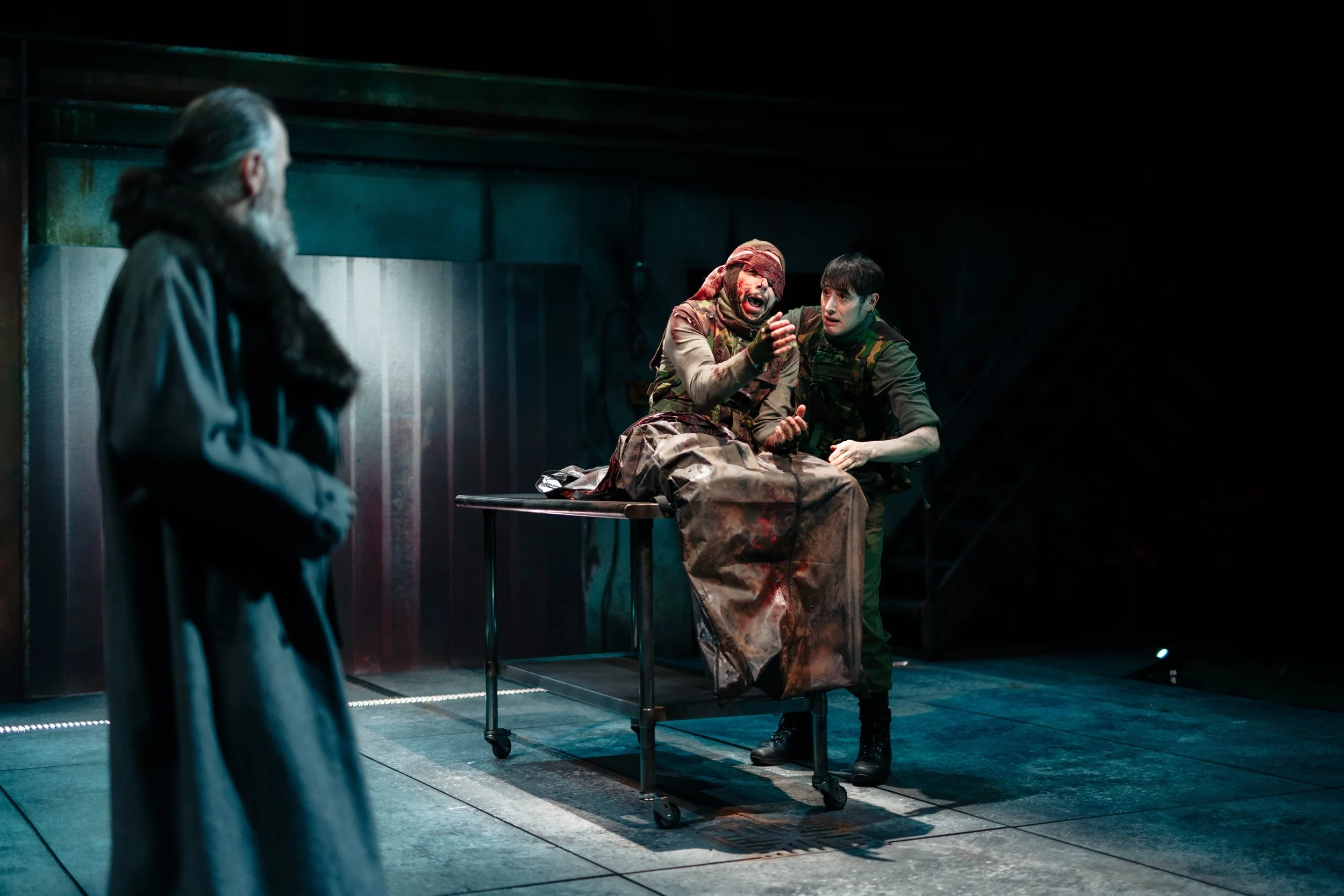 Hull Truck - Macbeth-4.jpeg