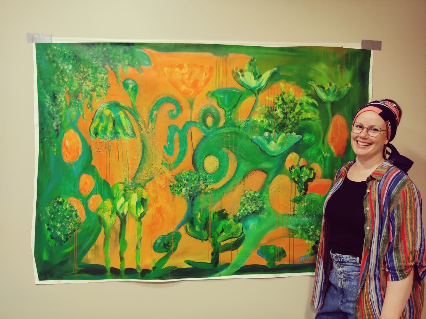 T&auml;&auml;ll&auml; alkais olla pikkuhiljaa valmista matkalle kohti pingotusta ja uutta kotia 💚

T&auml;m&auml;kin teos syntyi intuitiivisesti, asiakkaan v&auml;ritoiveiden pohjalta. Oli ihanaa maalata isoa (110x160cm) kokoista kangasta pitk&auml;