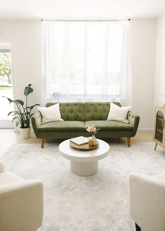 Storm Pierre photography located in downtown jacksonville north carolina