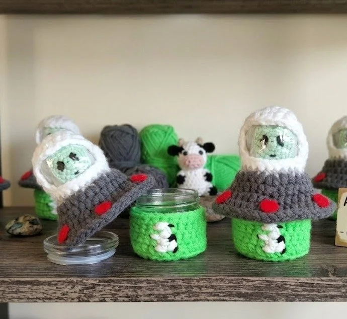 ALIEN ABDUCTION STASH JAR