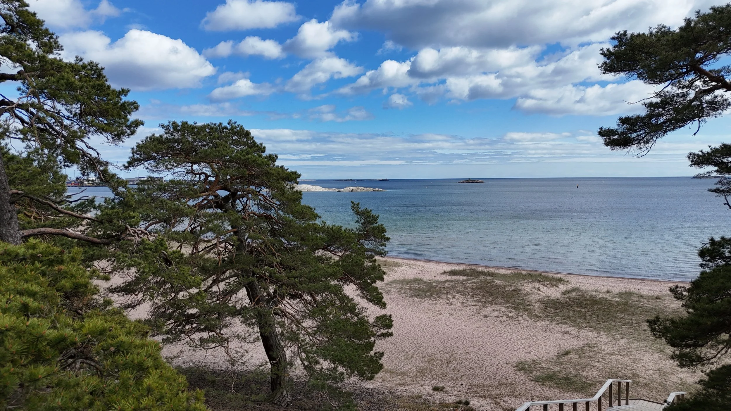 terassi ja merimaisema Dyyni Hanko