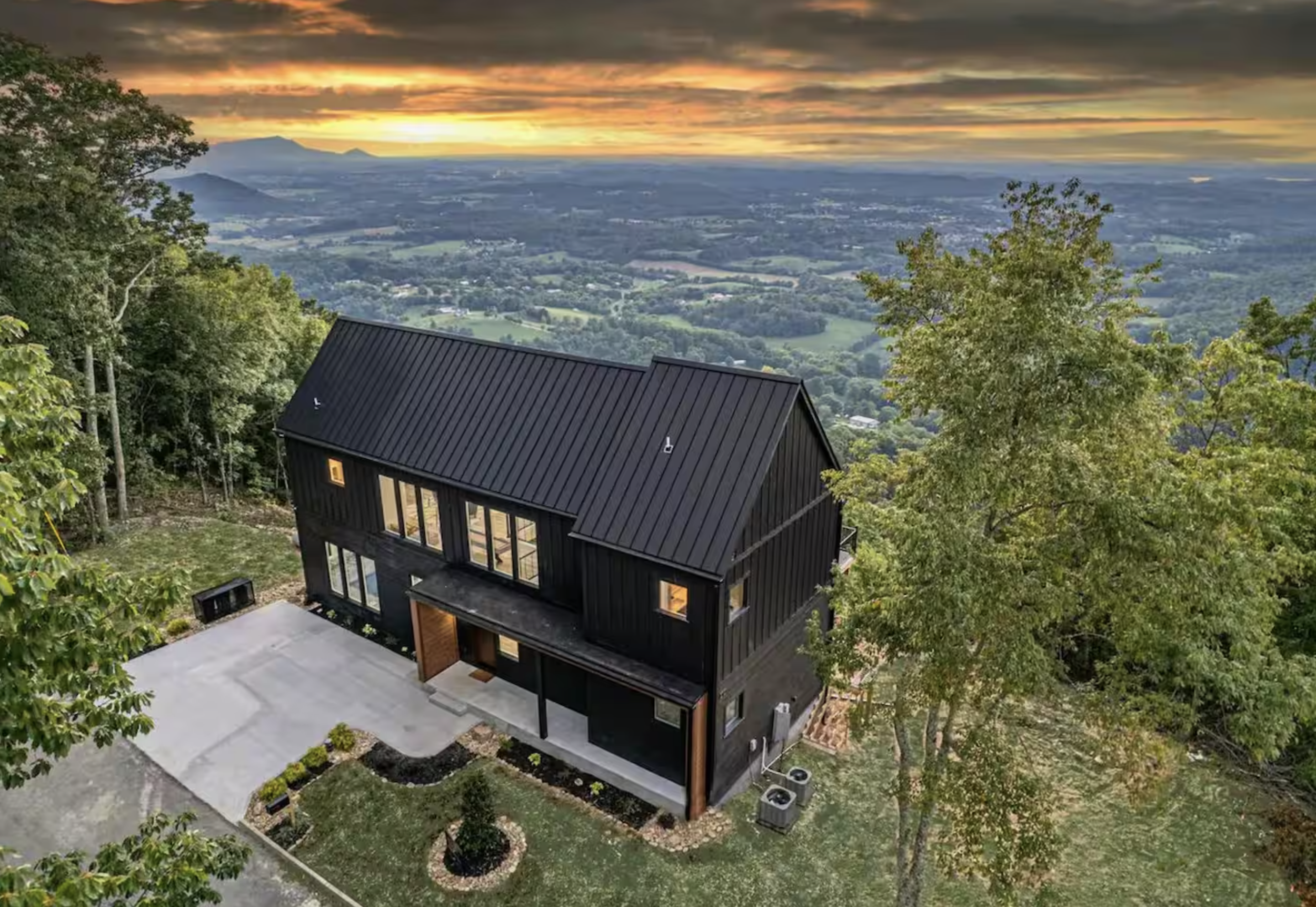 What Does “Off-Market” Mean for STR Sellers?