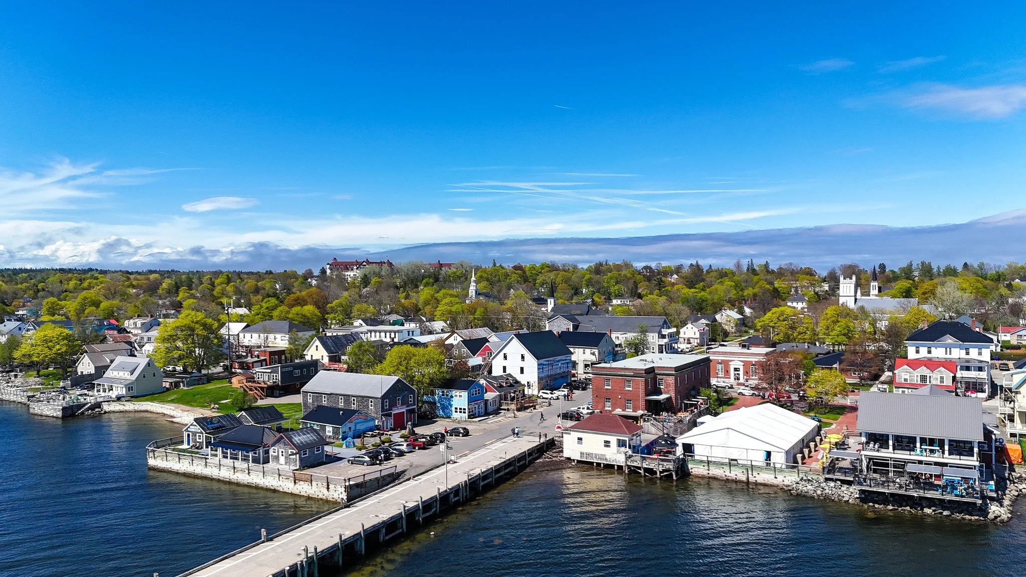 Summer is not over, repeat summer is not over! Still, we can't help but start thinking about next spring and Paddlefest 2026, when we will be celebrating 30 years!

Tell us, what Canadian artists would you love to see at Paddlefest 2026? What activit