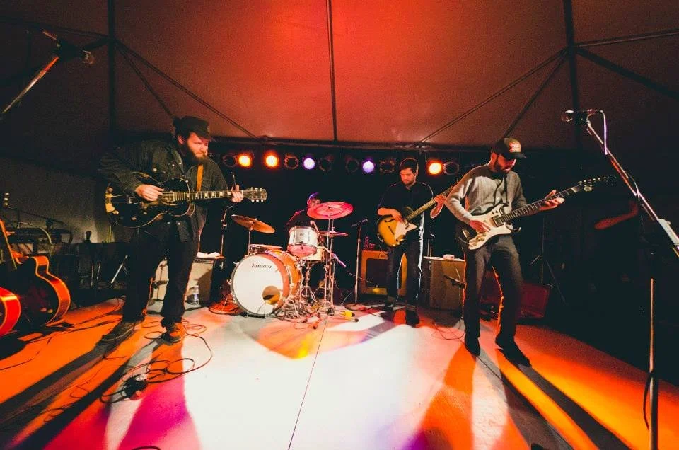 Keith Hallett &amp; Garrett Mason, Absolute Losers