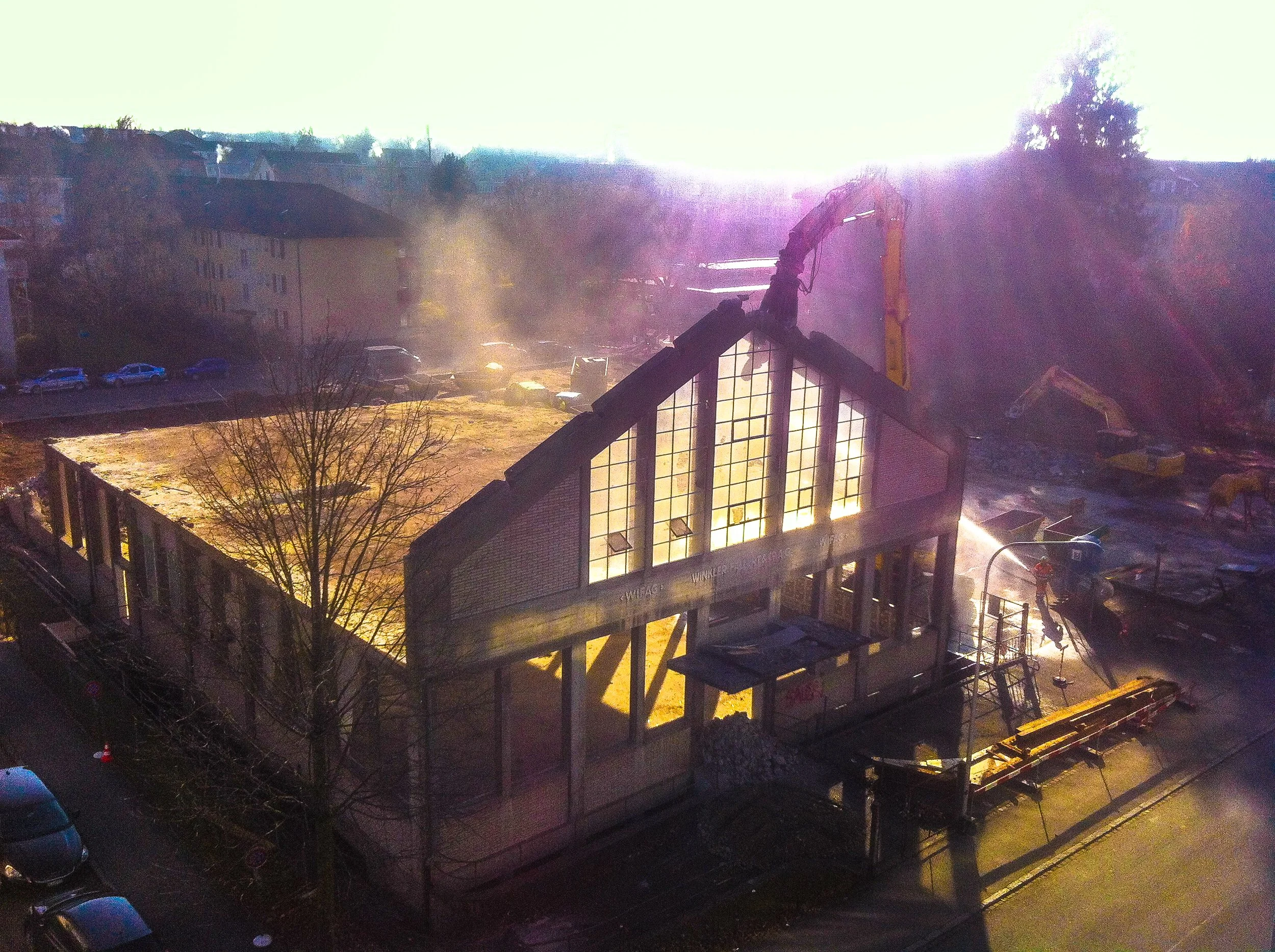 Nr. 024: 5. Dezember 2016, Abriss Halle der Maschinenfabrik WIFAG, Bern Wyler
