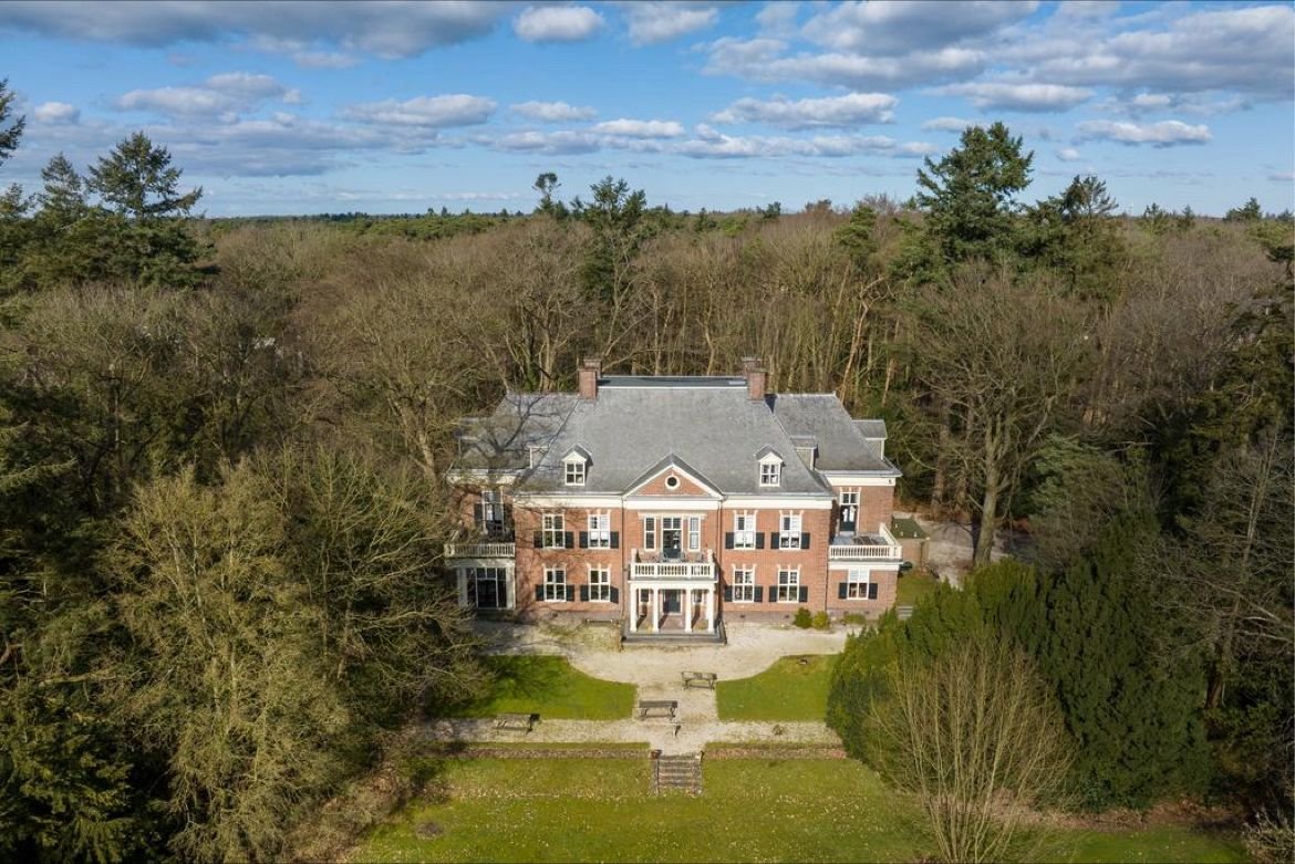 Huis ter Wege Bosch en Duin (NL)
