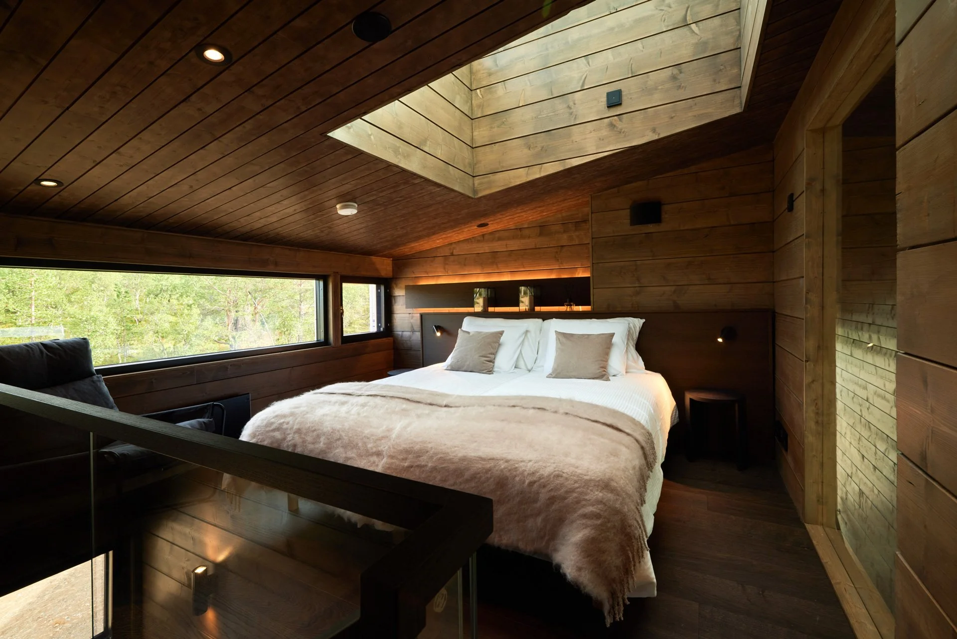 Bedroom-1.jpg