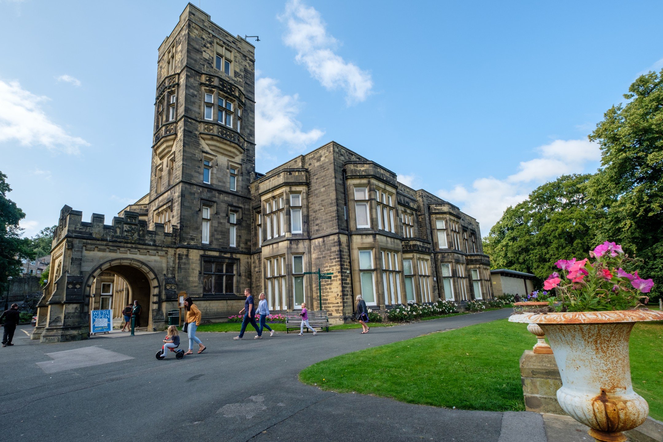 Cliffe Castle_DSF9611.jpg