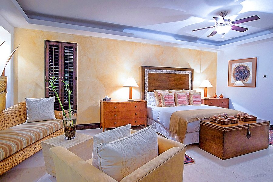 ROOM 1 - 3.jpg