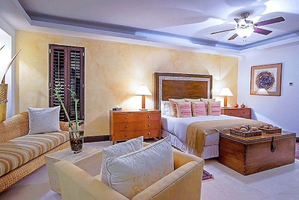 ROOM 1.jpg