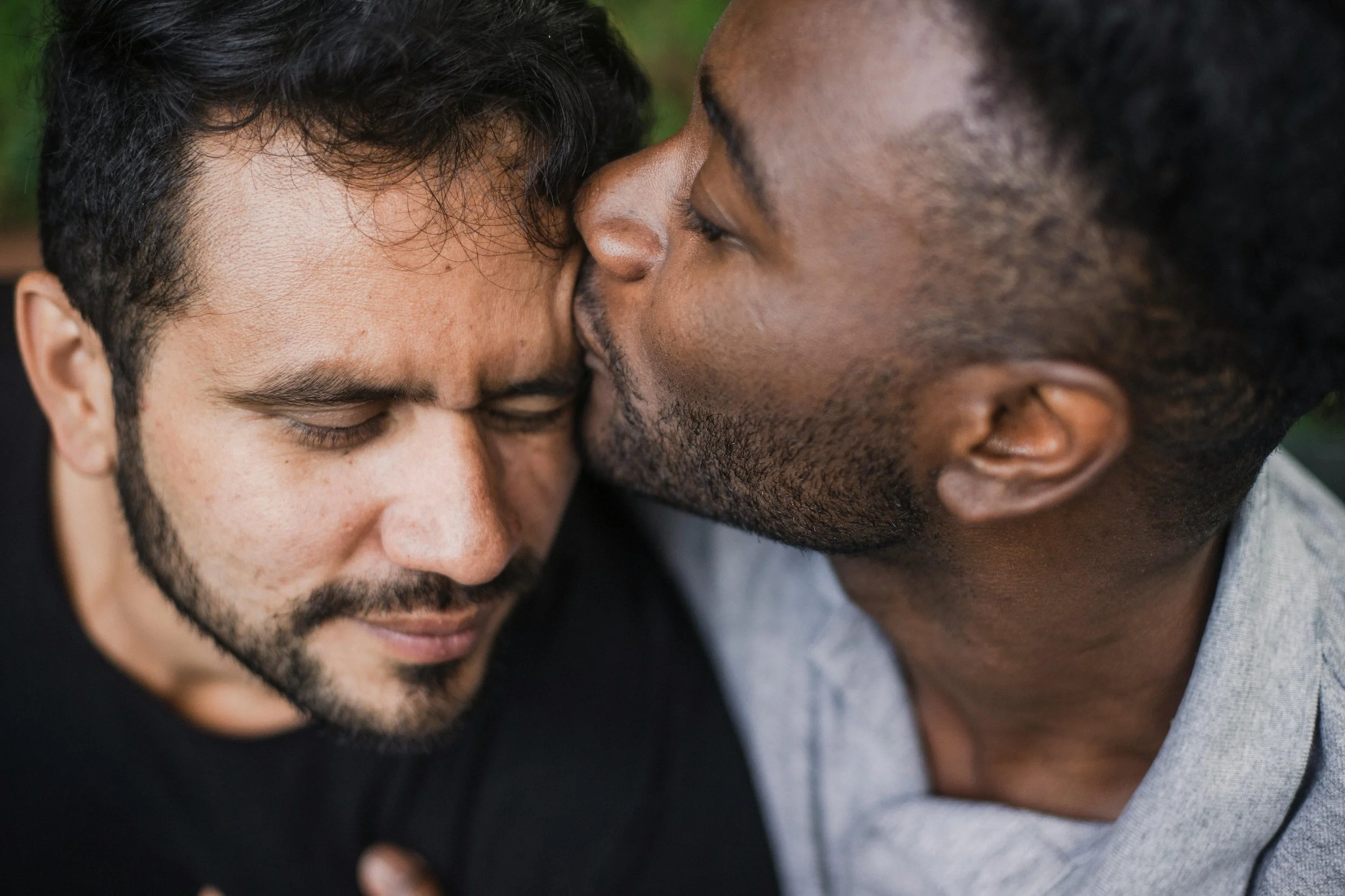 11 Holiday Tips for Gay Men &amp; Their Relationships