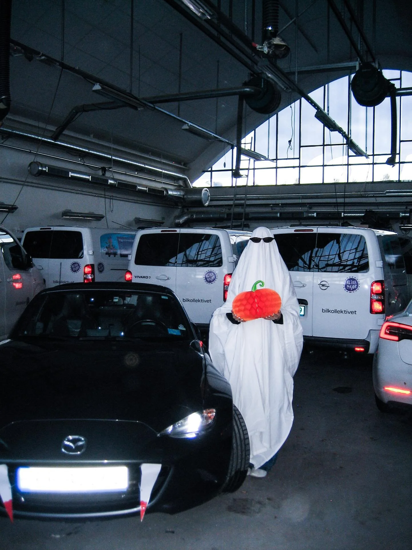 Skremmende bra bildeling…👻
#bilkollektivet #mx5 #halloween