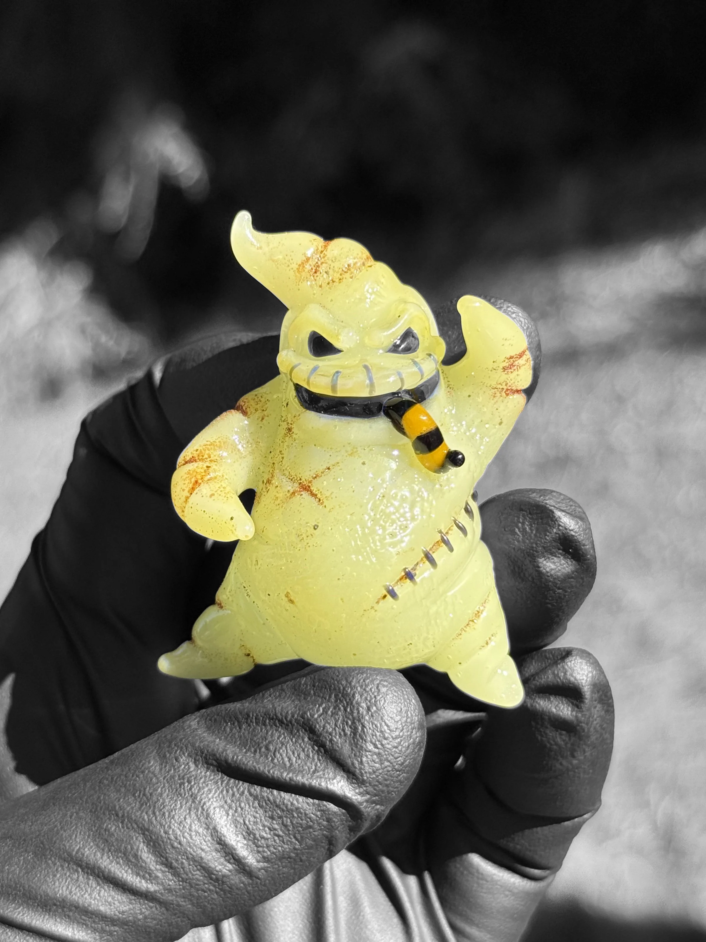 J Smart Glass Pendants Halloween Oogie Boogiefront.jpg