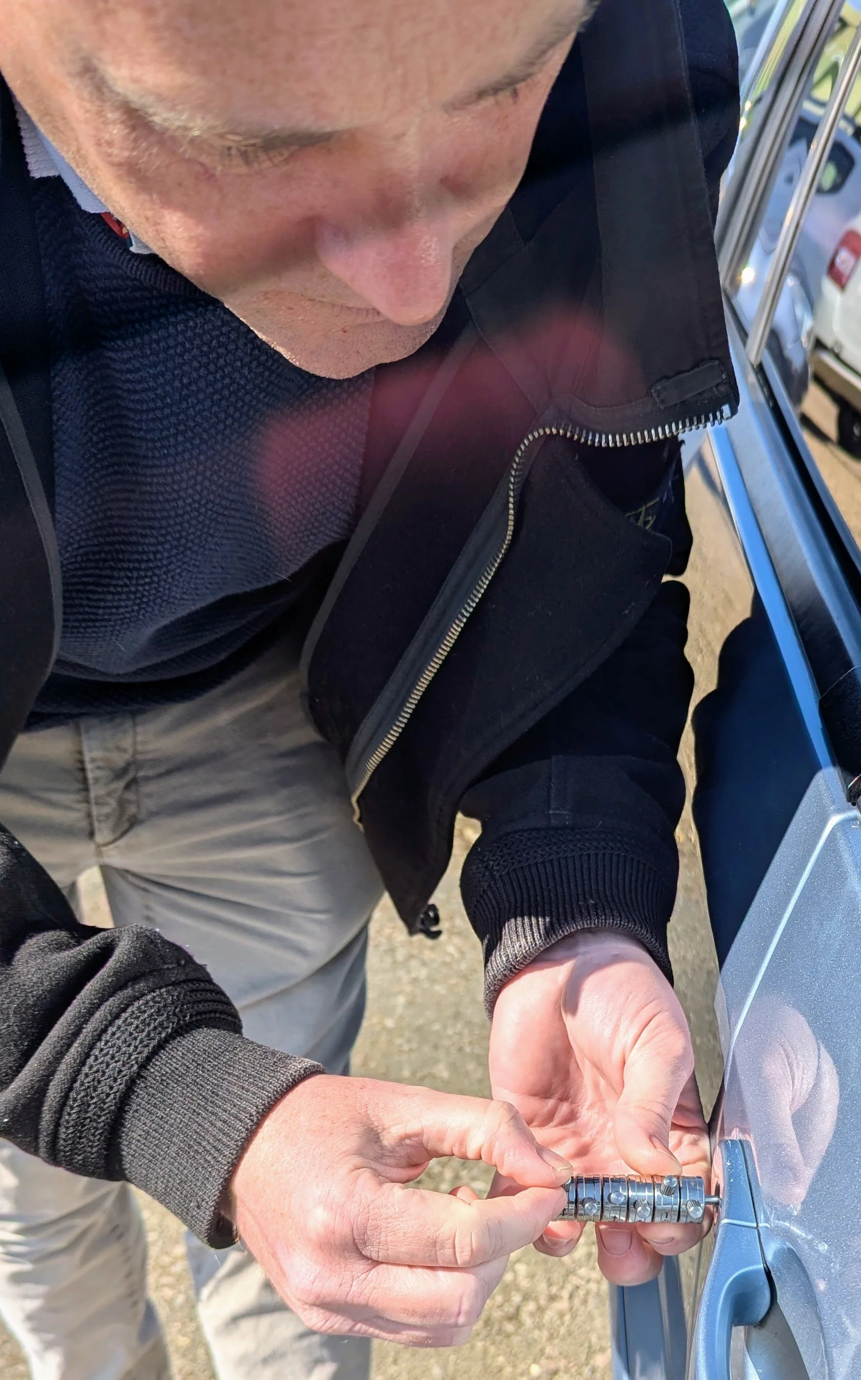 Daniel from Auto Key Hero, professional mobile car locksmith serving Eastbourne, Brighton, Hastings, Seaford, Newhaven, Hailsham, Heathfield, Uckfield & Bexhill