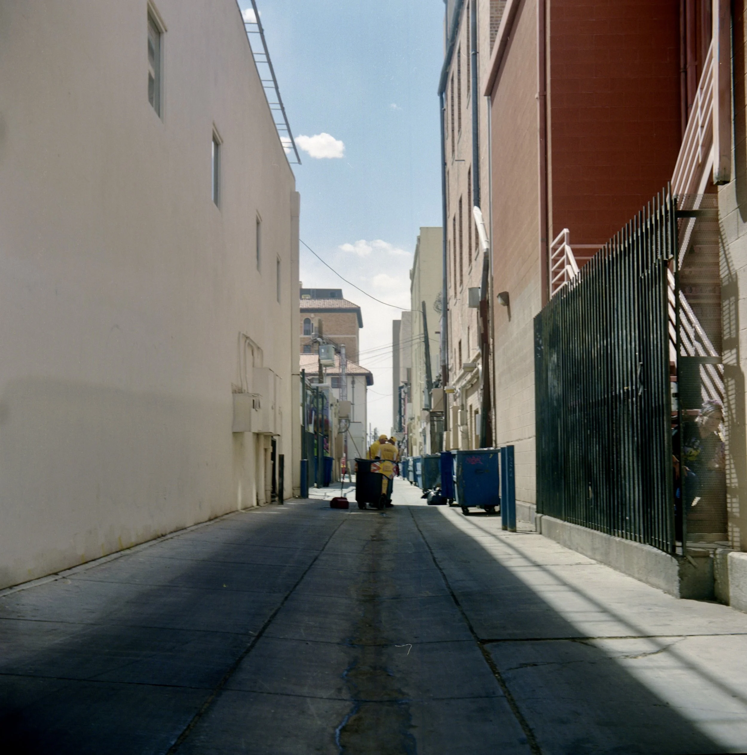 5.1.26 RicohFlexPortra160 120 6x6 6.jpeg