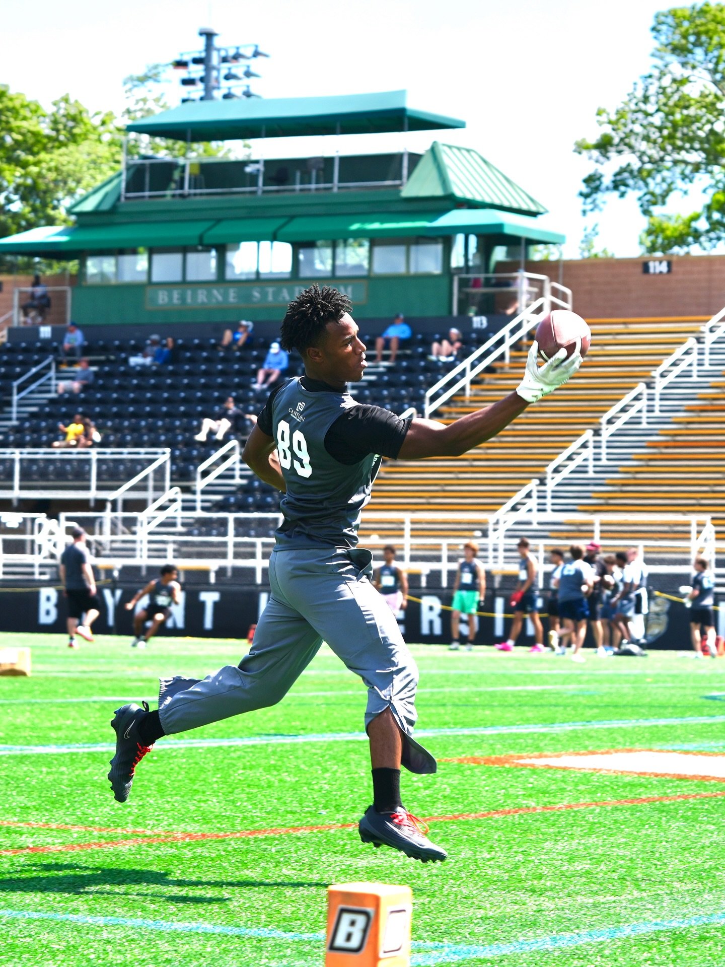 Views from M2 Showdown VIII: Session One ✅

Thank you to @m2_qbacademy for having us today! Much more footage from the full day dropping soon! 👀

#M2Showdown #FootballShowcase #Prospects #Recruits