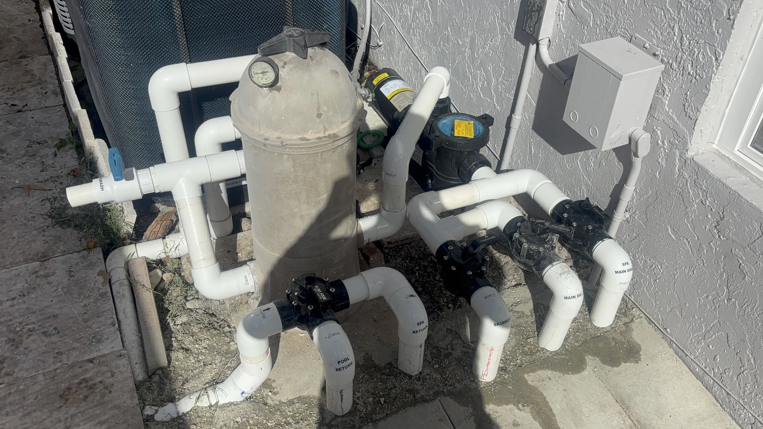 New pool system with new plumbing and heater