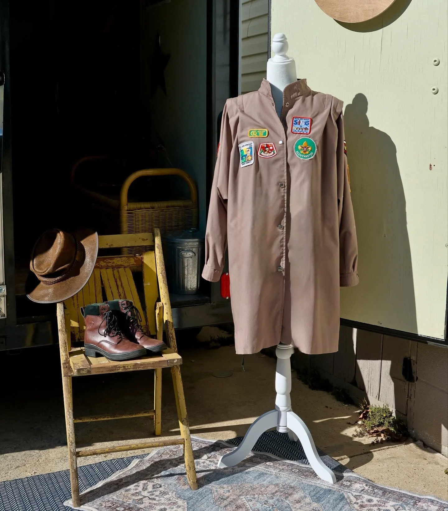 New upcycles just went live: updated jackets, reworked button-ups, and patched vintage layers with a clean, worn-in edge.

All slow-made, all one-of-one, and all designed with adventure, the outdoors, and planet-friendly choices in mind.
Shop the dro