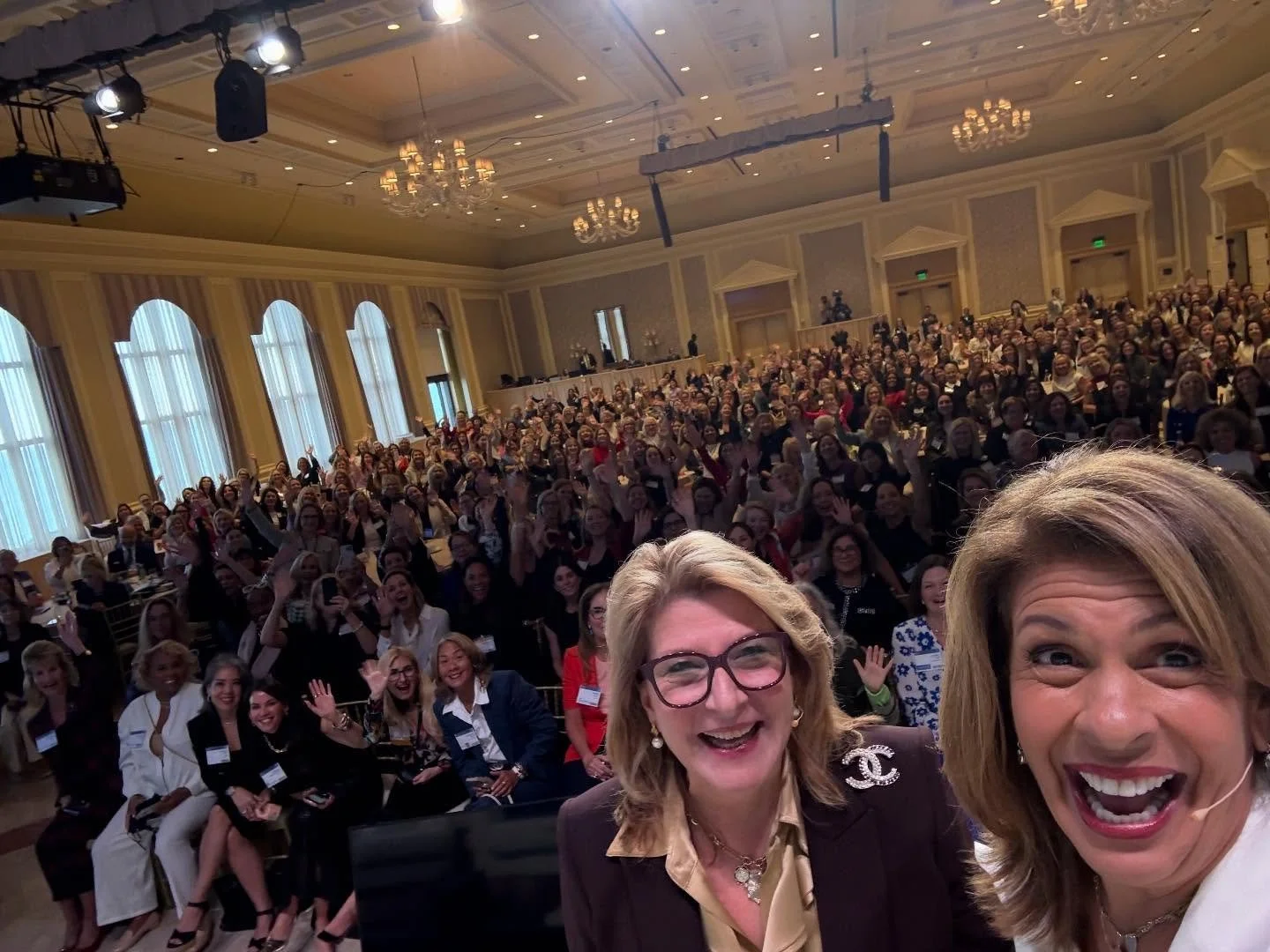 Loved speaking to these power women in finance at @barronsadvisor A special thank you to @cngundeck ! Let&rsquo;s take it in the road xo