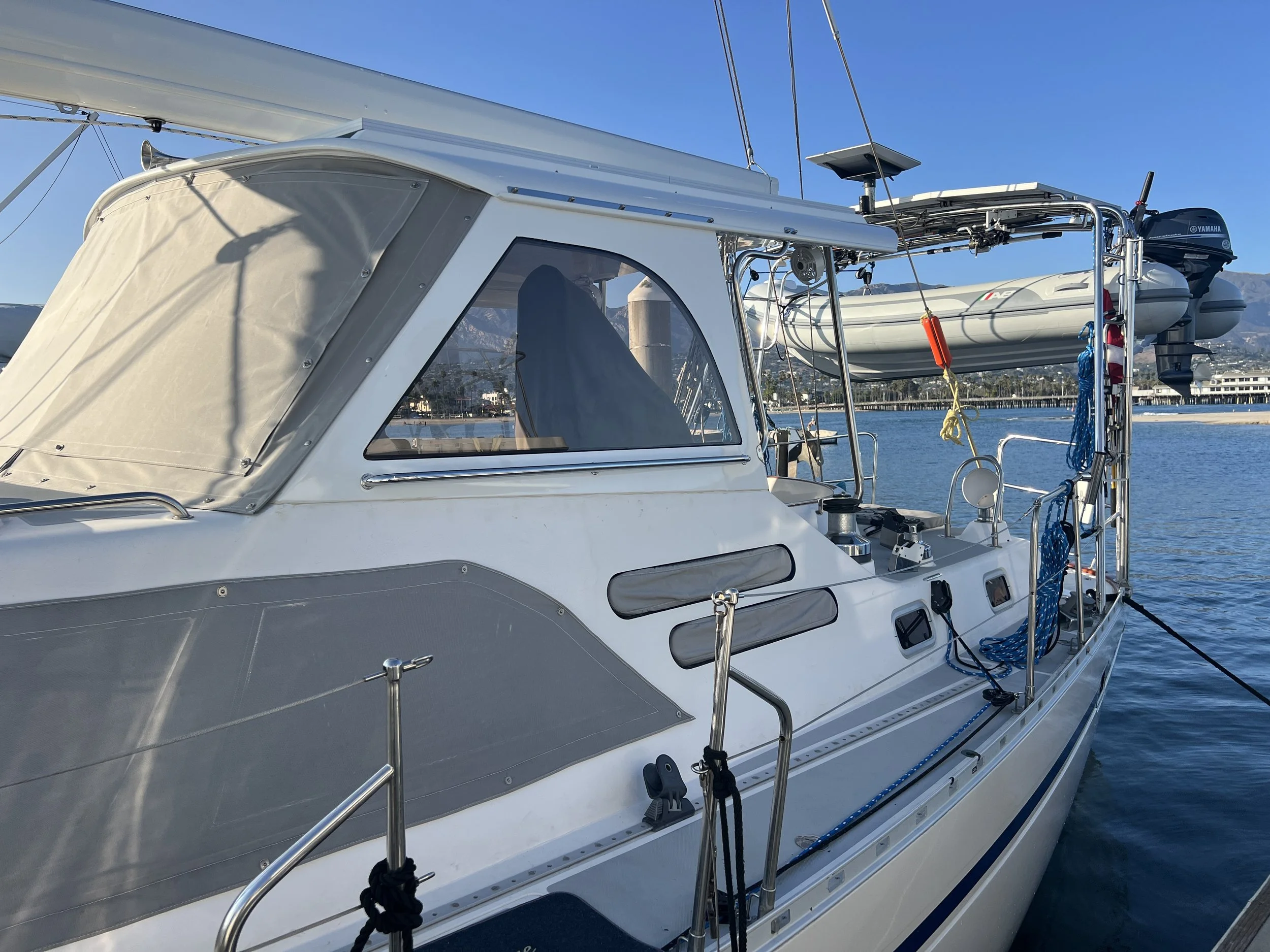 31-HT Side Handhold.jpg