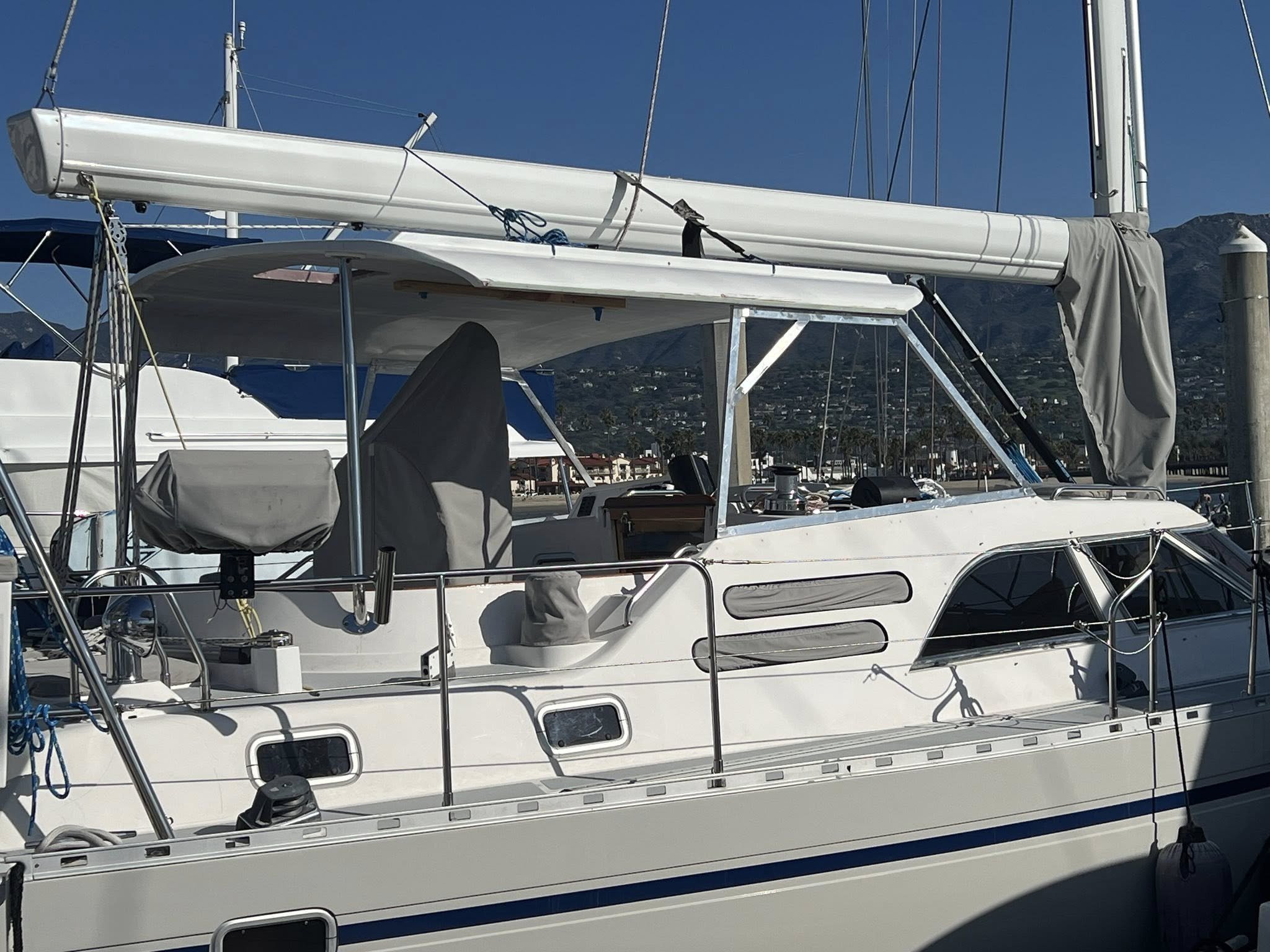 16-HT Side Panel Aluminum Profile.jpg