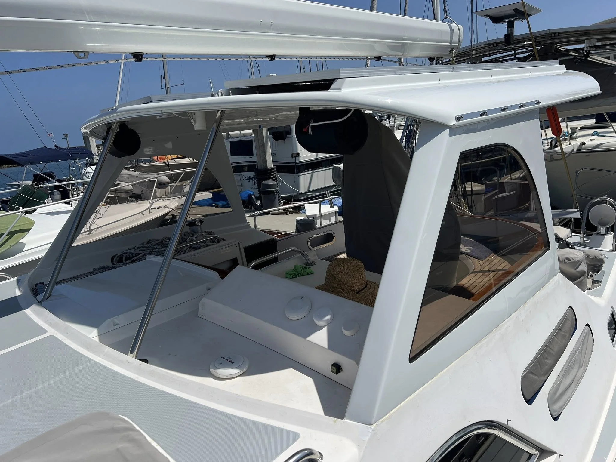 26a-HT Front Posts.jpg