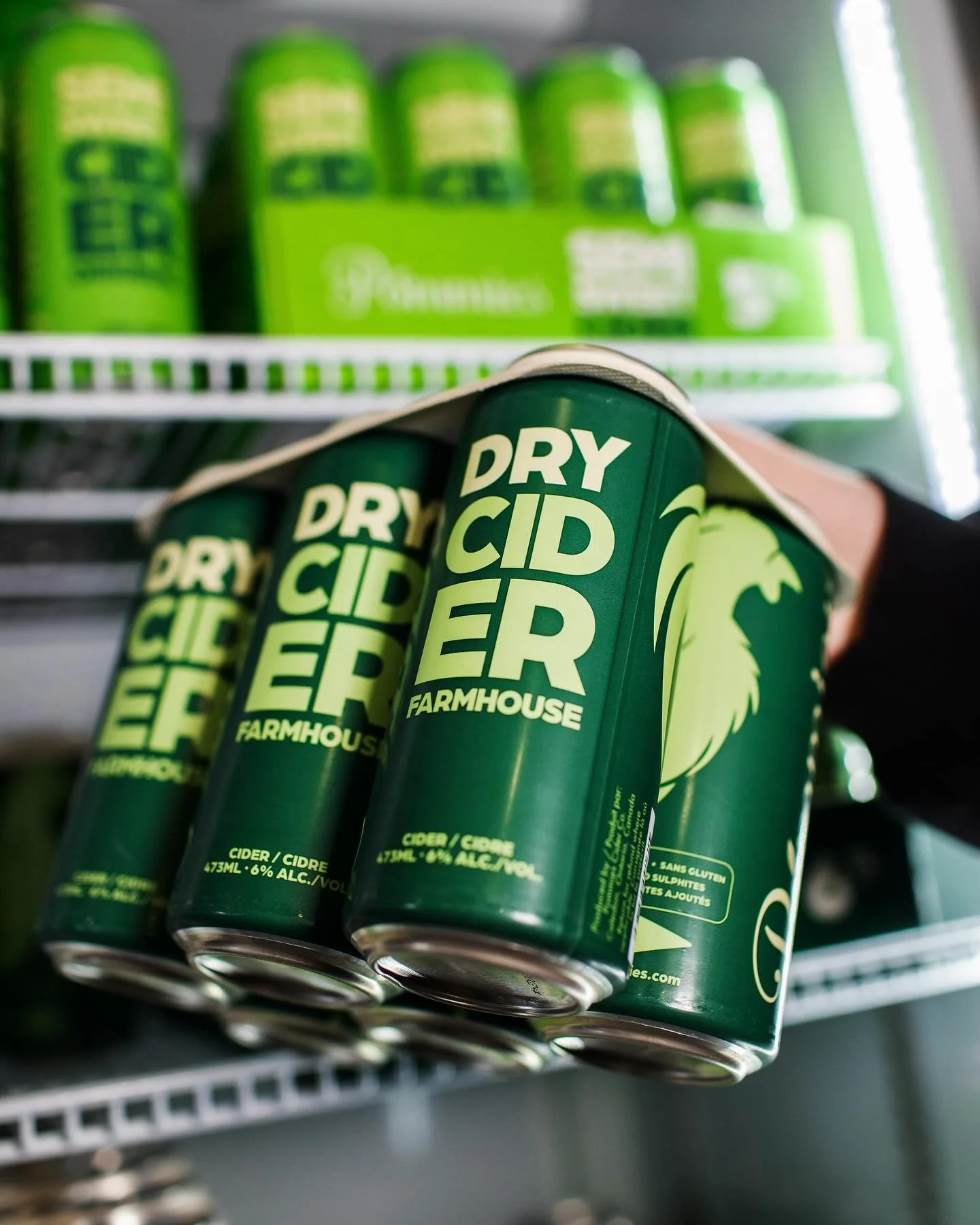 Down-to-earth and refreshingly dry 🍎

Pommies Farmhouse Dry Cider is crafted the old-school way &mdash; with 100% Ontario apples, no added sugar, and zero nonsense. It&rsquo;s crisp, clean, and just the right kind of rustic.
Perfect for slow sips on