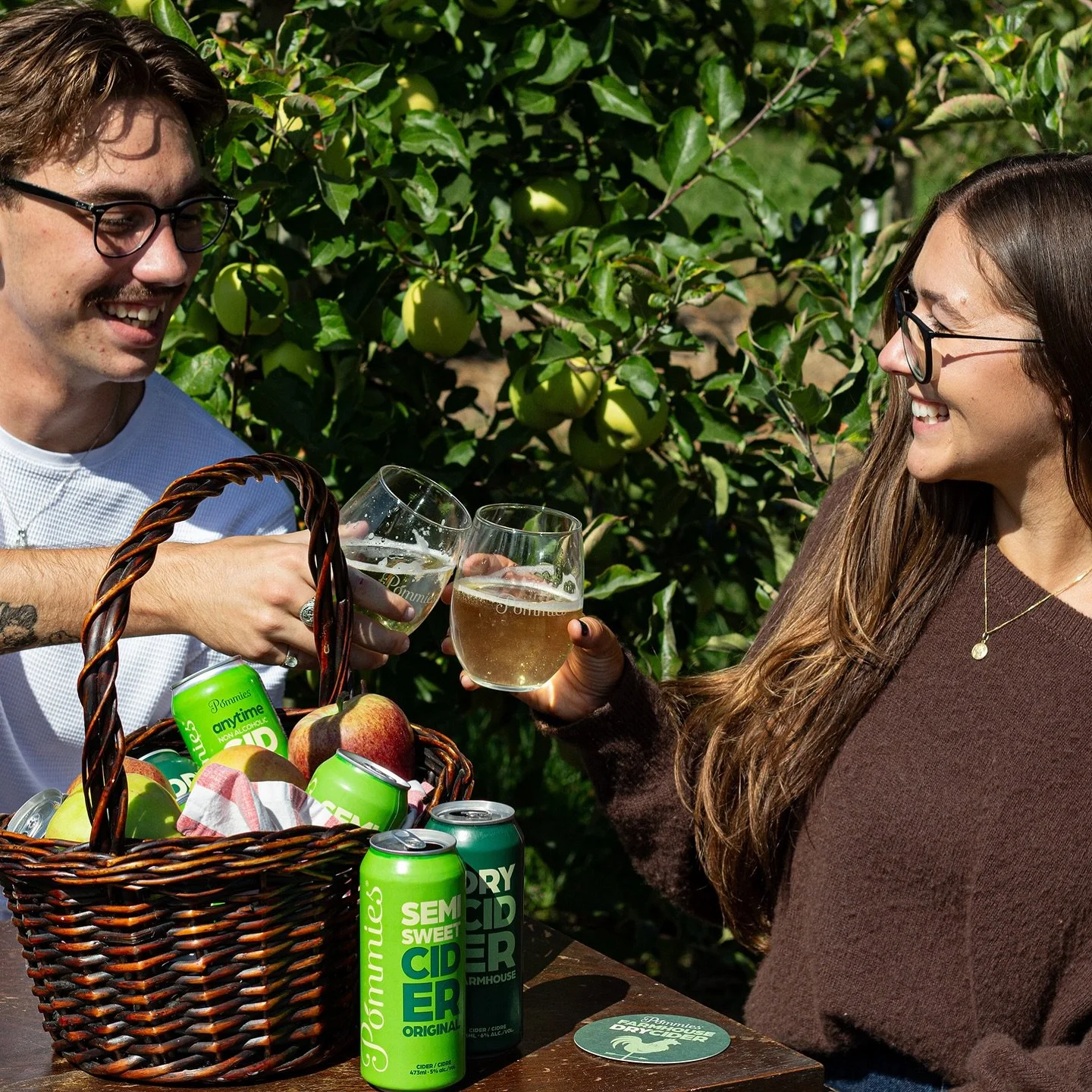 Pommies Cider is best shared! 🍎

Grab your bestie and cheers to sunshine and one of the last warm weekends of the year! Pommies Semi-Sweet and Farmhouse cider are available at your nearest LCBO!
