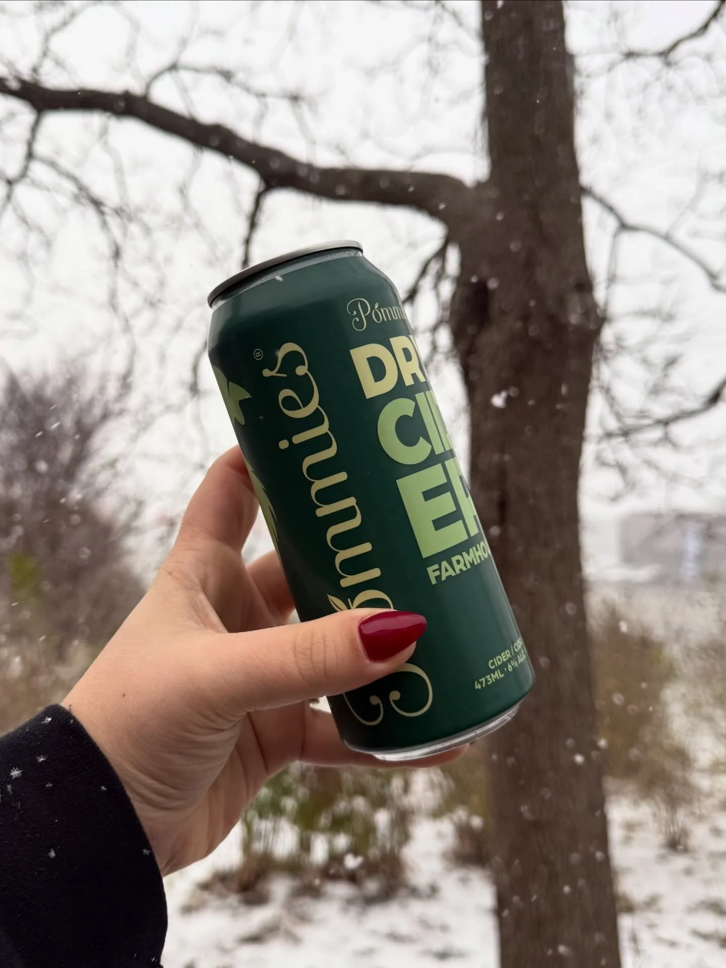 Keep warm with Farmhouse! Our dry cider is the perfect balance for those looking for something that isn't too sweet but still satisfies that cider craving. 

Pick yours up today!