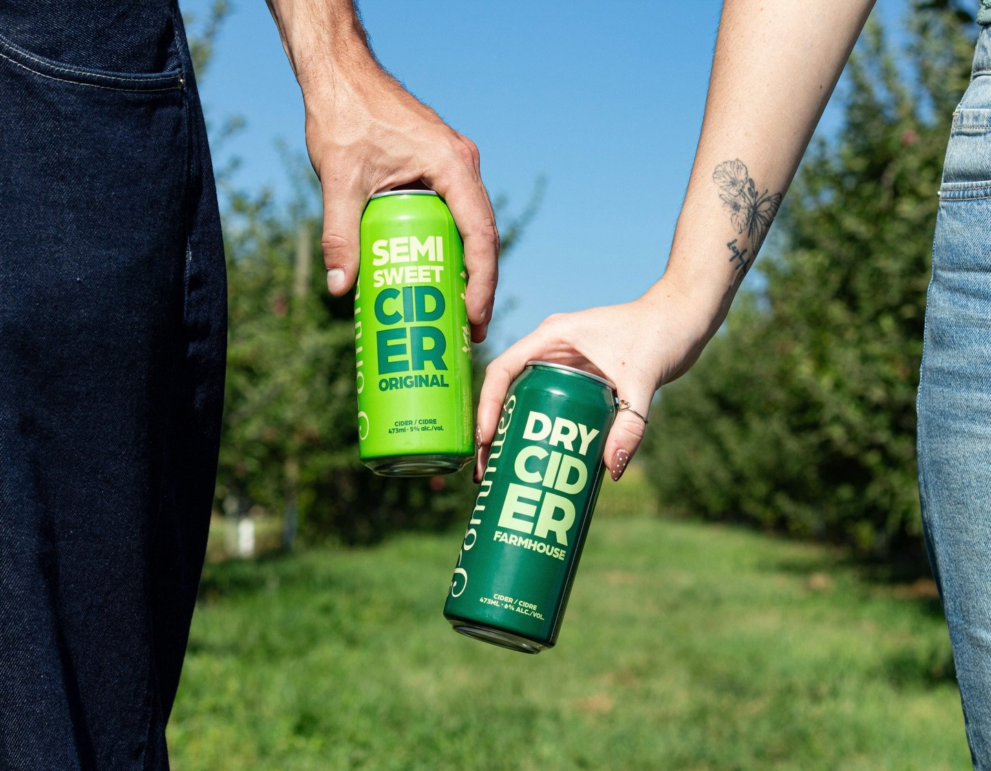 Made with 100% Ontario-grown apples, Pommies cider is crisp, fresh, and local! What's more to love!? 🍏

Vote for your fave cider below, OG Semi Sweet or Farmhouse Dry Cider? 👀