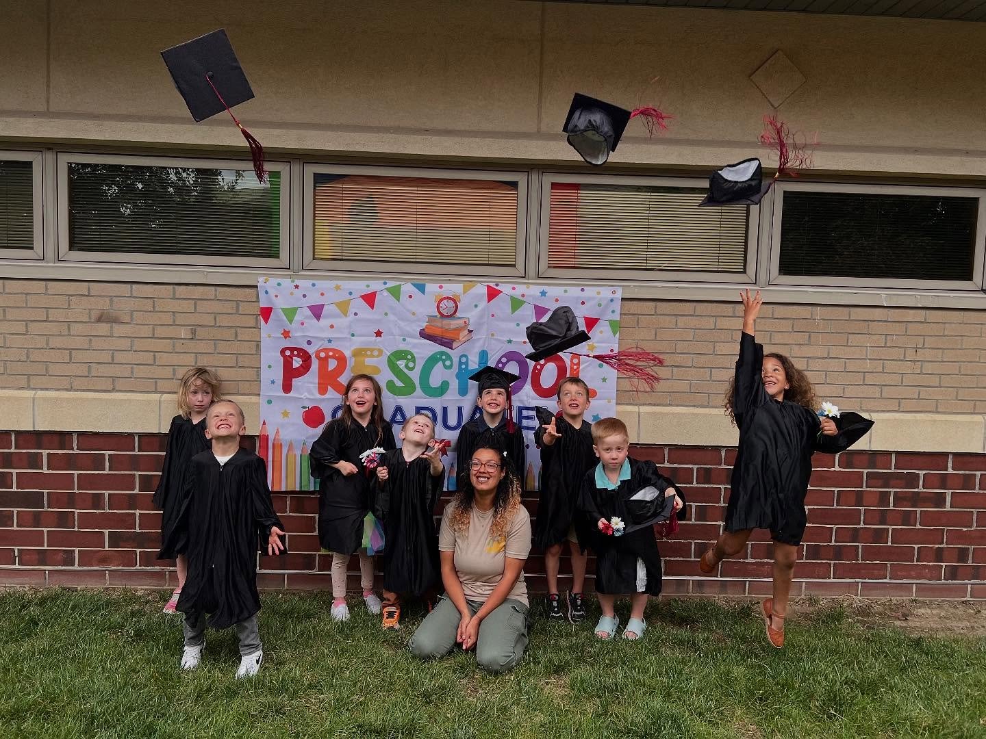 Congratulations to our Step Ahead 2025 graduates! ❤️ We're excited to see the amazing things you'll accomplish as you head off to kindergarten this fall. It was a fantastic evening celebrating these bright futures. A huge thank you to our staff and f