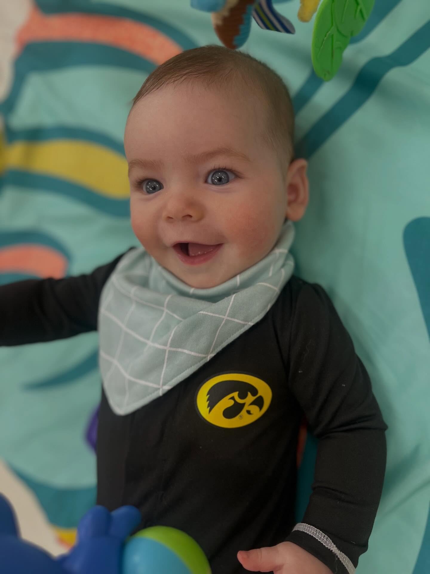 Whether you are a Hawkeye or not, you have to admit, that was quite the game! 🖤💛
&bull;
We are sports fans over here! 🏀