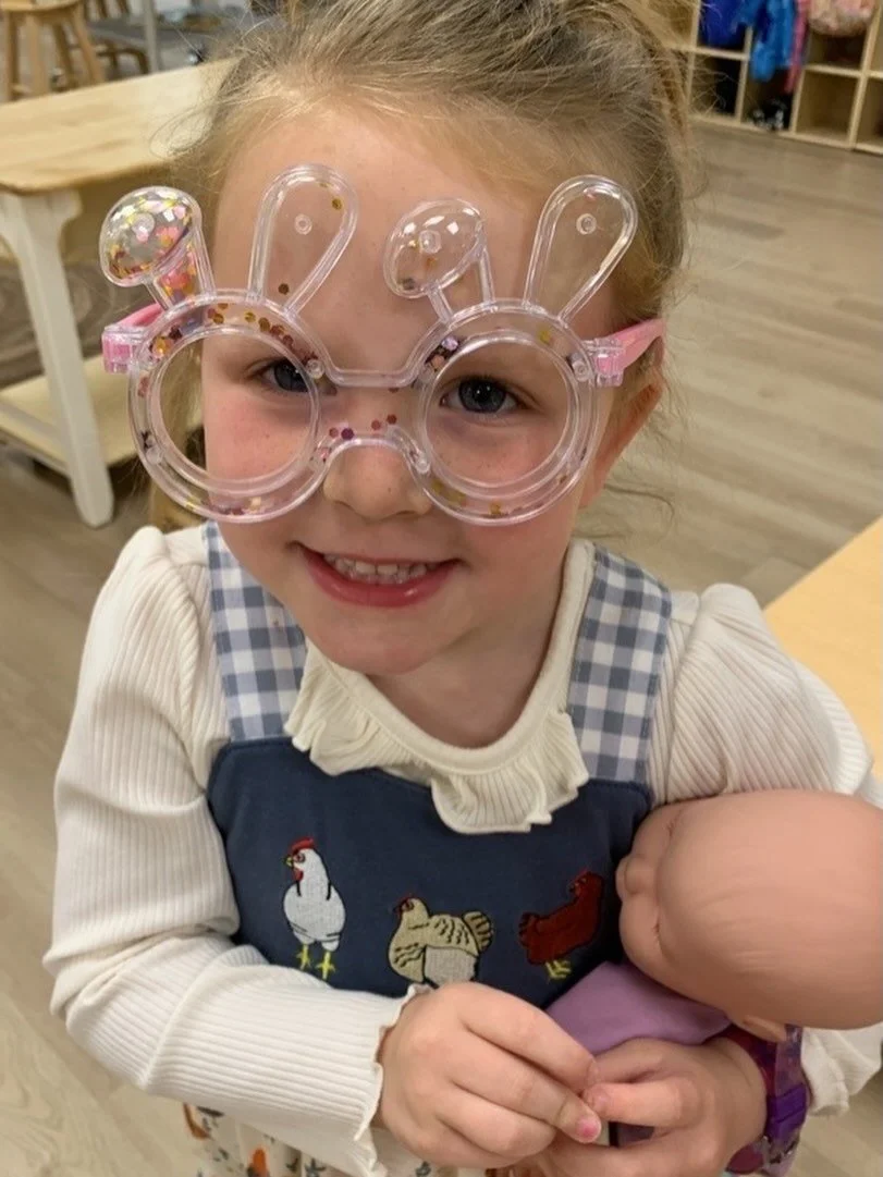 Some bunny 🐰 is cute! 🥰